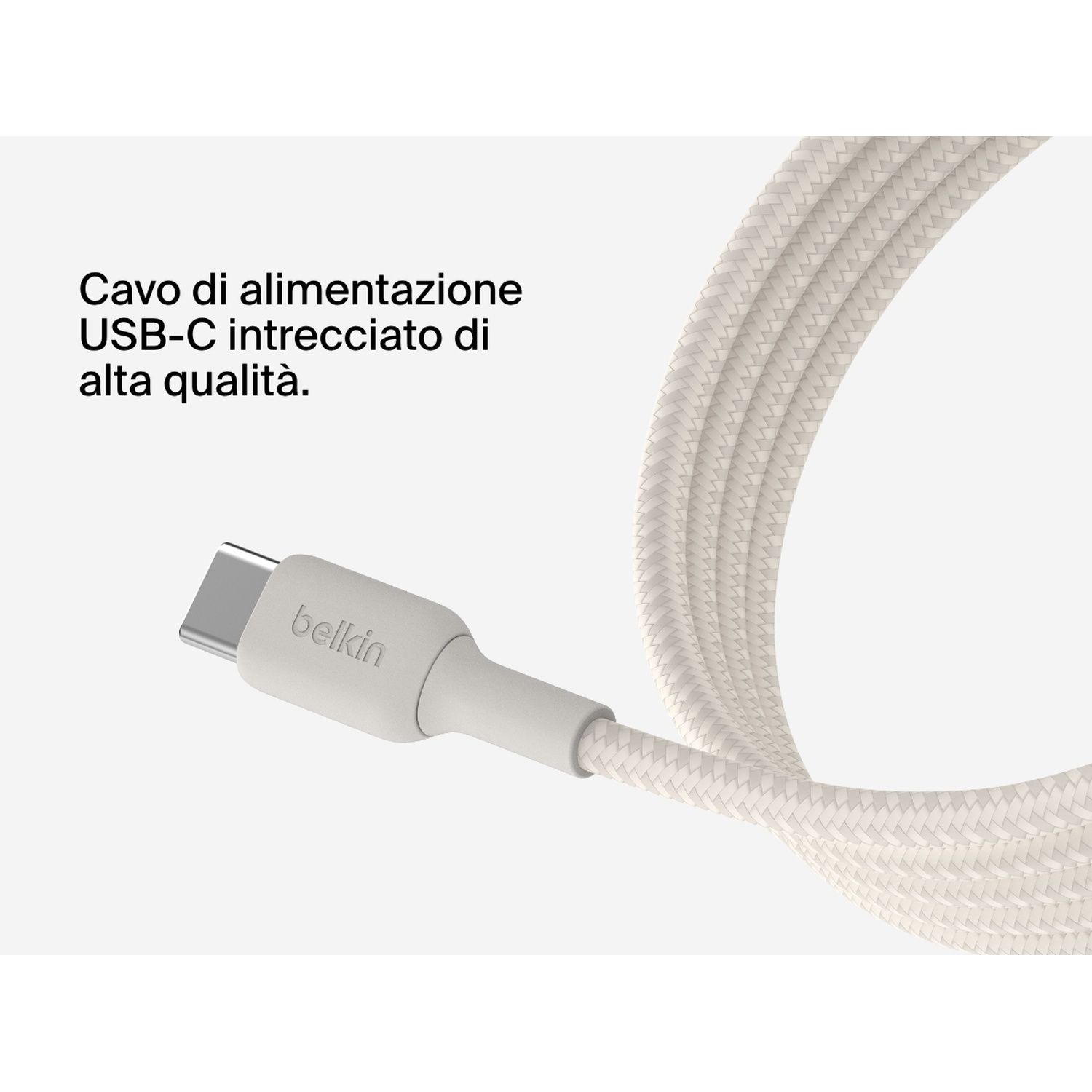 Ein weißes, geflochtenes USB-C-Kabel von Belkin vor hellem Hintergrund.