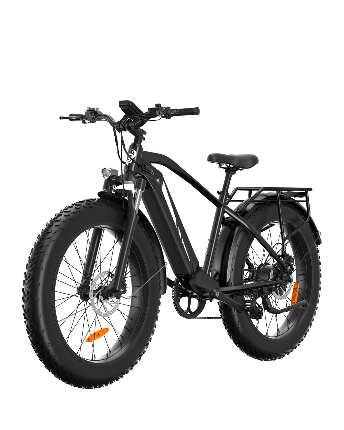 Ein schwarzes Elektro-Fatbike mit dicken Reifen, Frontlicht, Scheibenbremsen und Gepäckträger vor weißem Hintergrund.