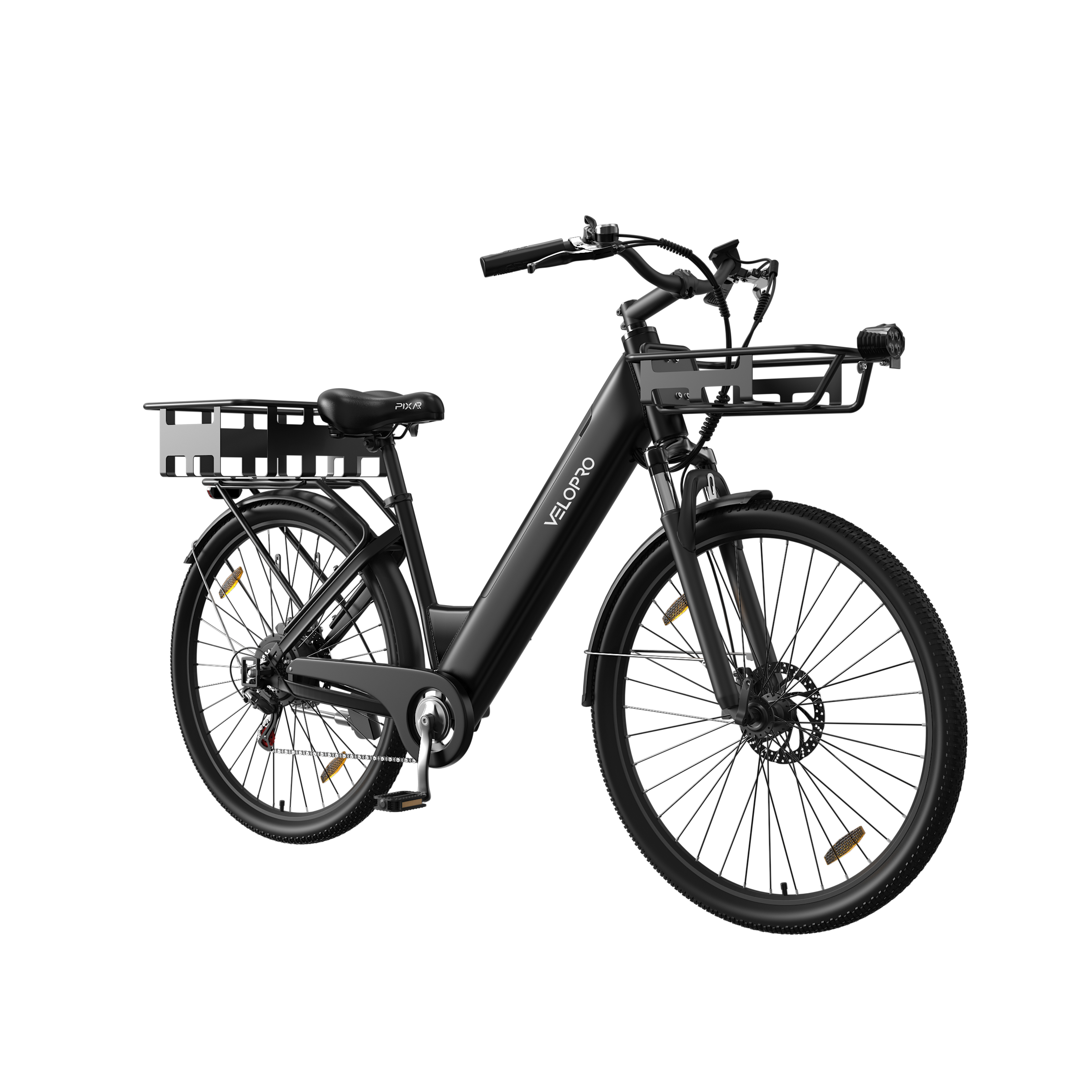 Ein schwarzes Elektrofahrrad mit Vorder- und Hinterradkorb vor weißem Hintergrund.