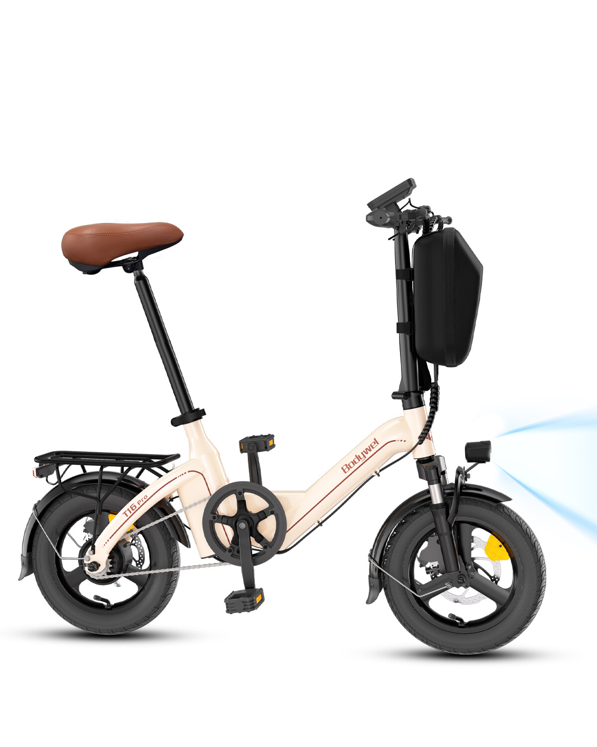 Beiges Elektro-Klapprad mit braunem Sattel, Fronttasche, Gepäckträger und leuchtendem Scheinwerfer vor weißem Hintergrund.