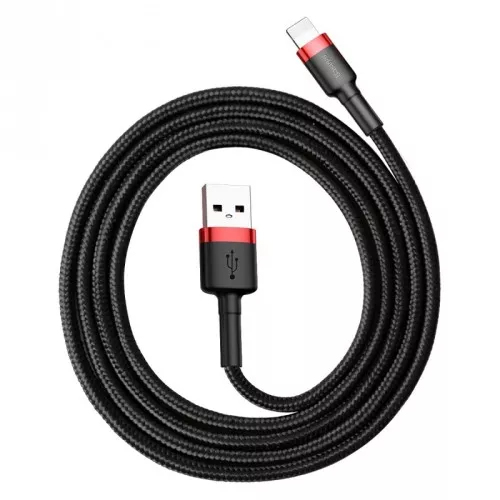Czarny, plecionany kabel ładujący ze złączami USB-A i USB-C oraz czerwonymi akcentami.