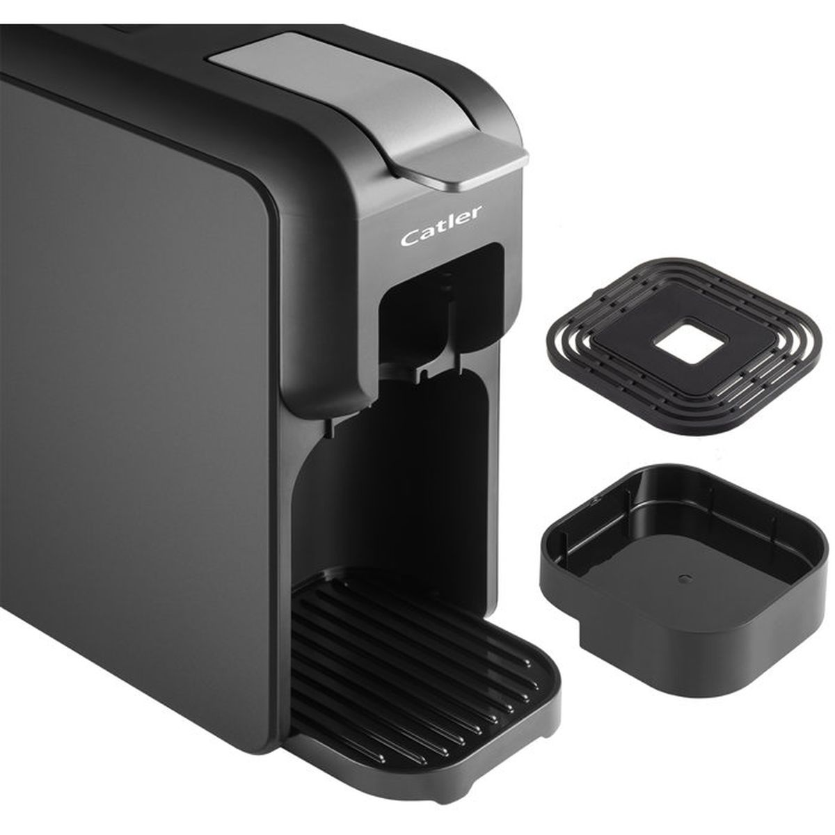 Macchina da caffè Catler nera con vassoio raccogligoccia rimovibile e griglia su sfondo bianco.