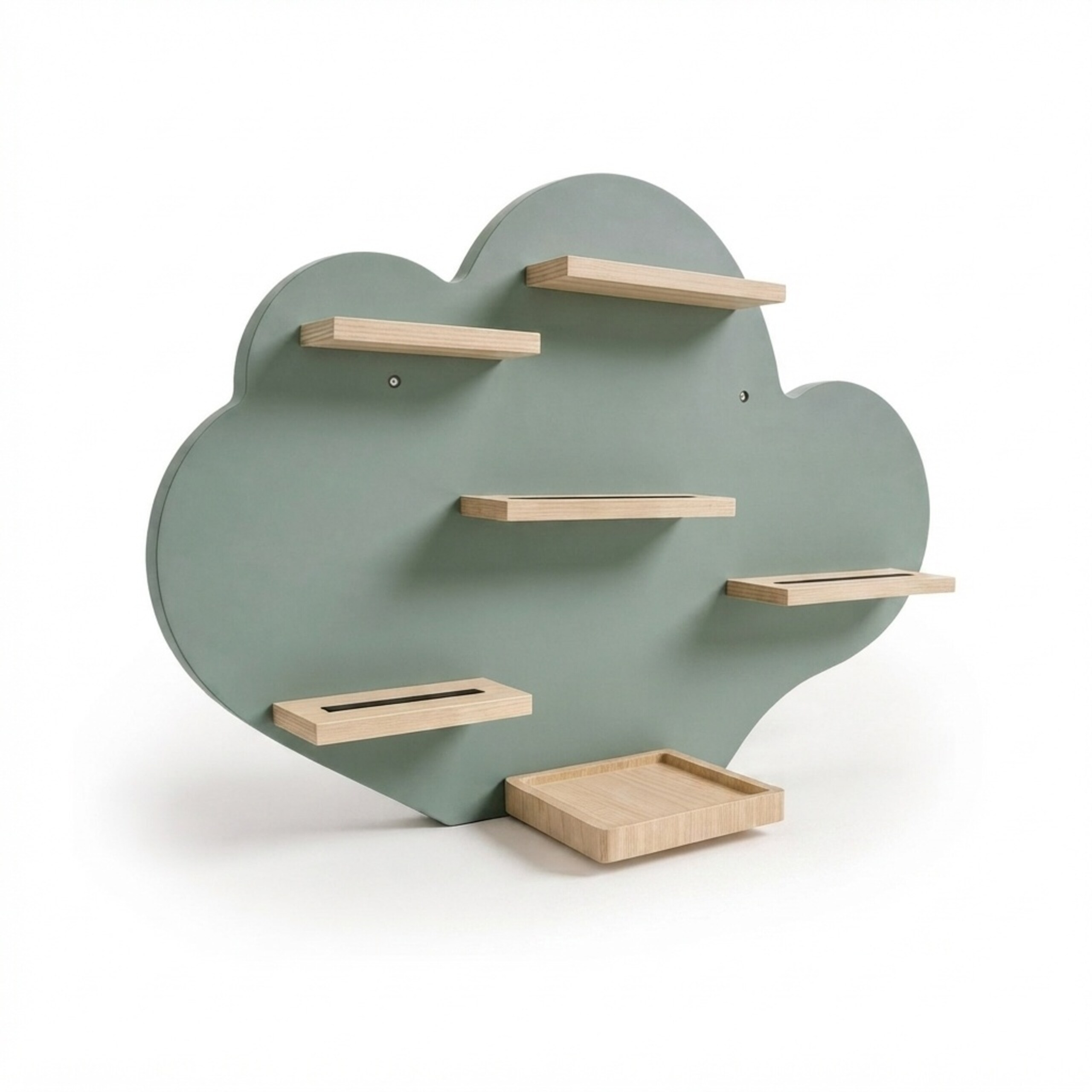 Ein graugrünes Wandregal in Wolkenform mit kleinen Regenböden aus Holz.