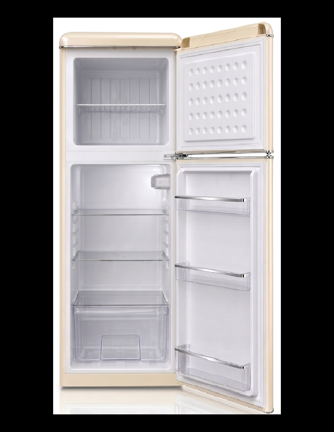 Frigorífico retro de doble puerta color beige con puertas abiertas, estantes de vidrio vacíos y compartimentos.