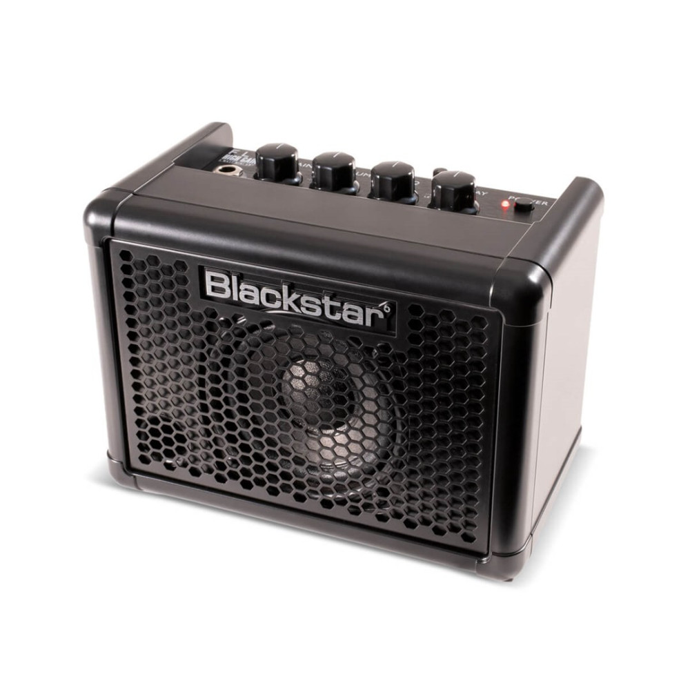 Czarny wzmacniacz gitarowy Blackstar z metalową siatką i pokrętłami na białym tle.