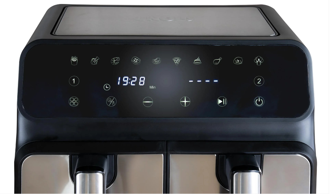 Vista superior de una freidora de aire negra con panel de control digital, iconos y dos compartimentos.