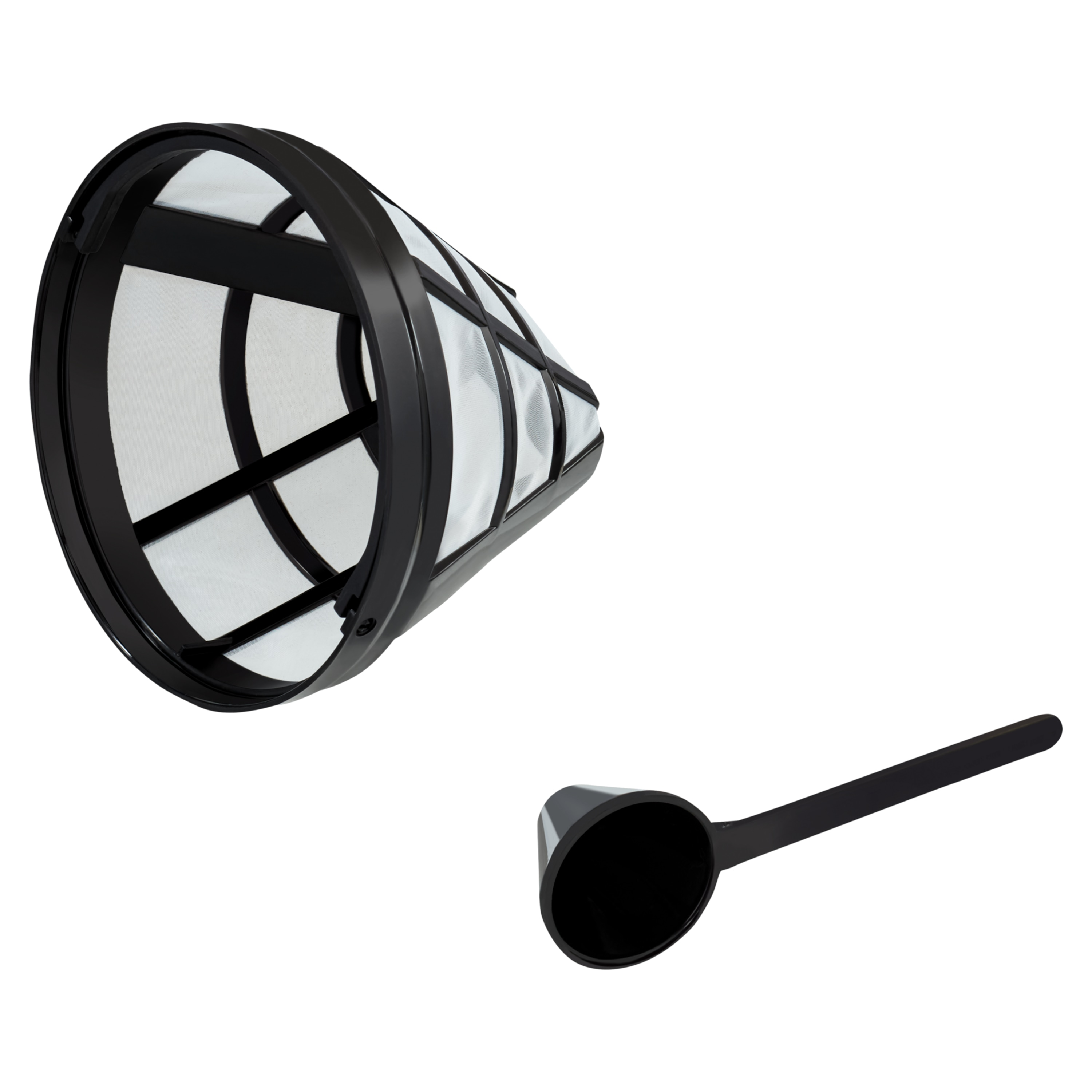 Ein kegelförmiger schwarzer Kaffeefilter mit feinem Netz und ein passender schwarzer Kaffeelöffel auf weißem Hintergrund.