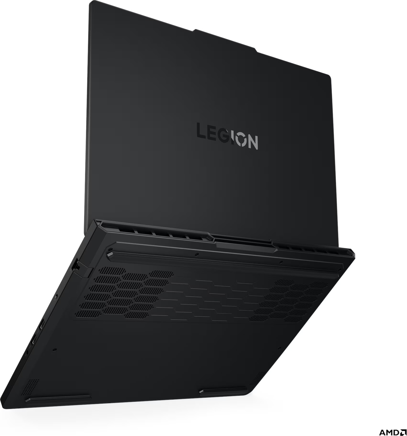 Arka tarafı görünen siyah bir Lenovo Legion dizüstü bilgisayar, logosu ve havalandırma detaylarıyla.