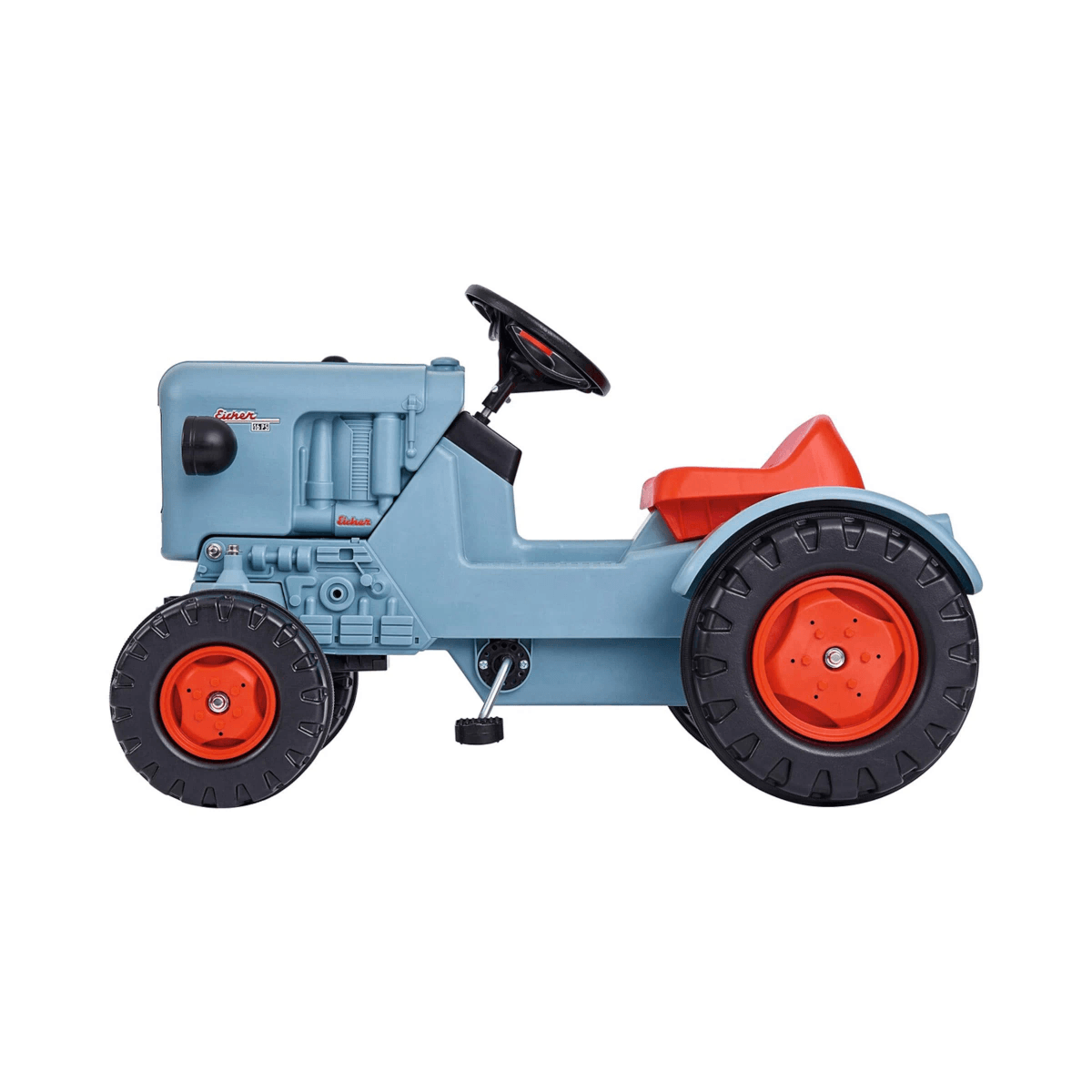 Un tractor de juguete azul claro con asiento naranja, volante negro y cubos de rueda rojos sobre fondo blanco.