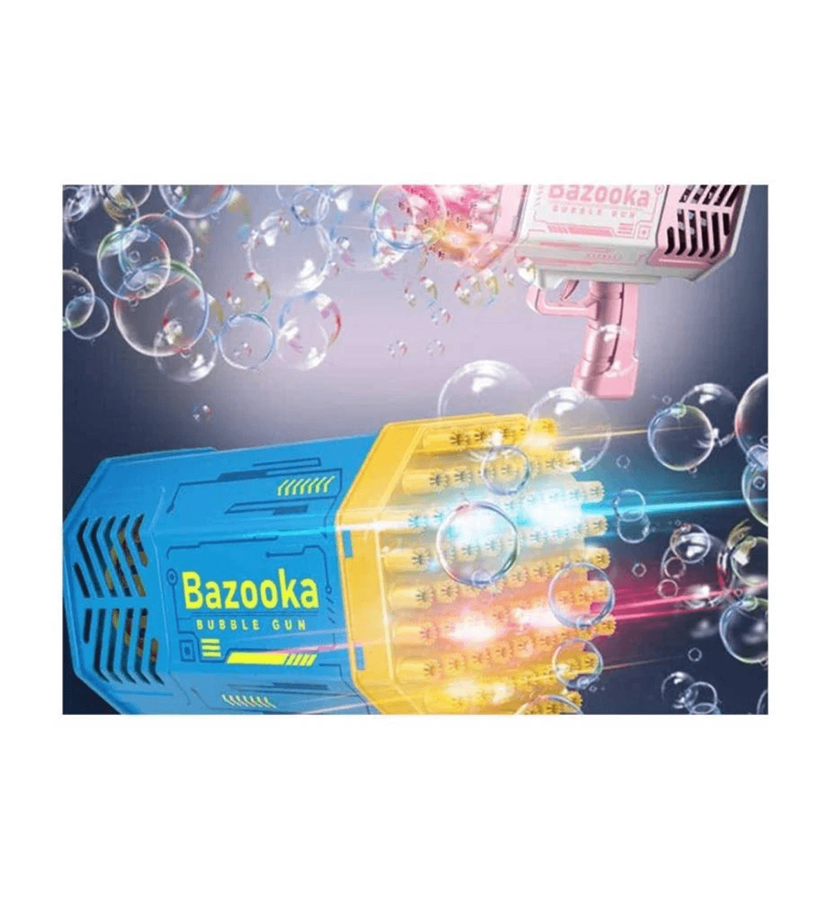 Una pistola de burbujas Bazooka azul y amarilla soplando muchas burbujas transparentes sobre fondo oscuro.