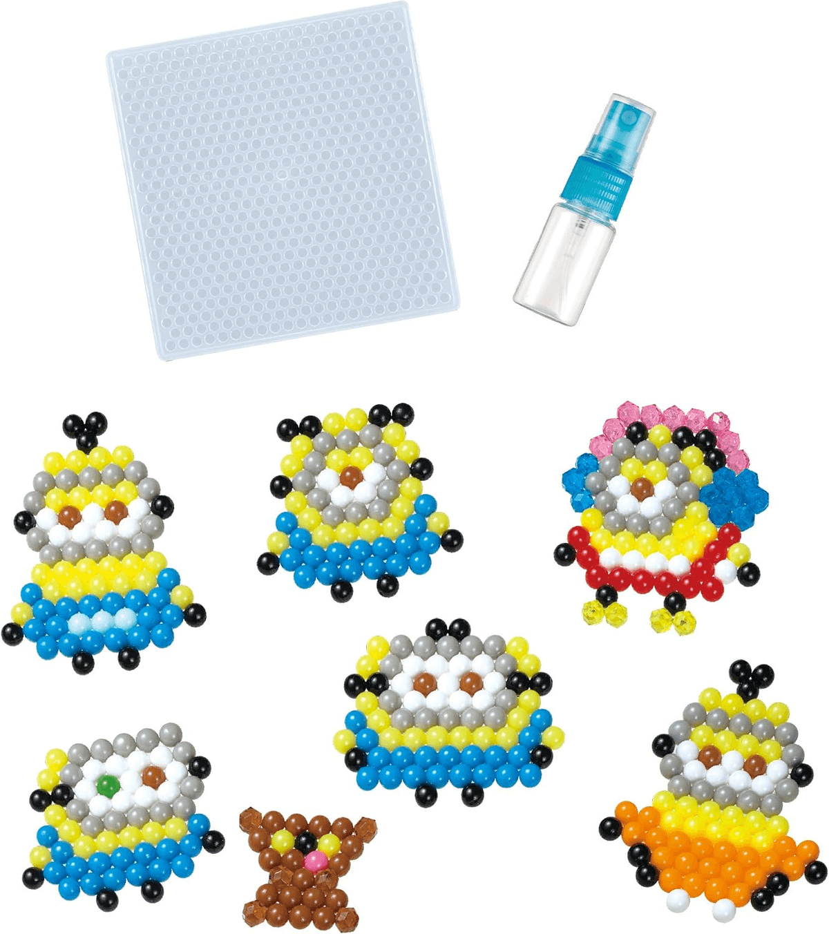 Wasserperlen-Set mit Steckplatte, Sprühflasche und bunten Figuren wie Minions.