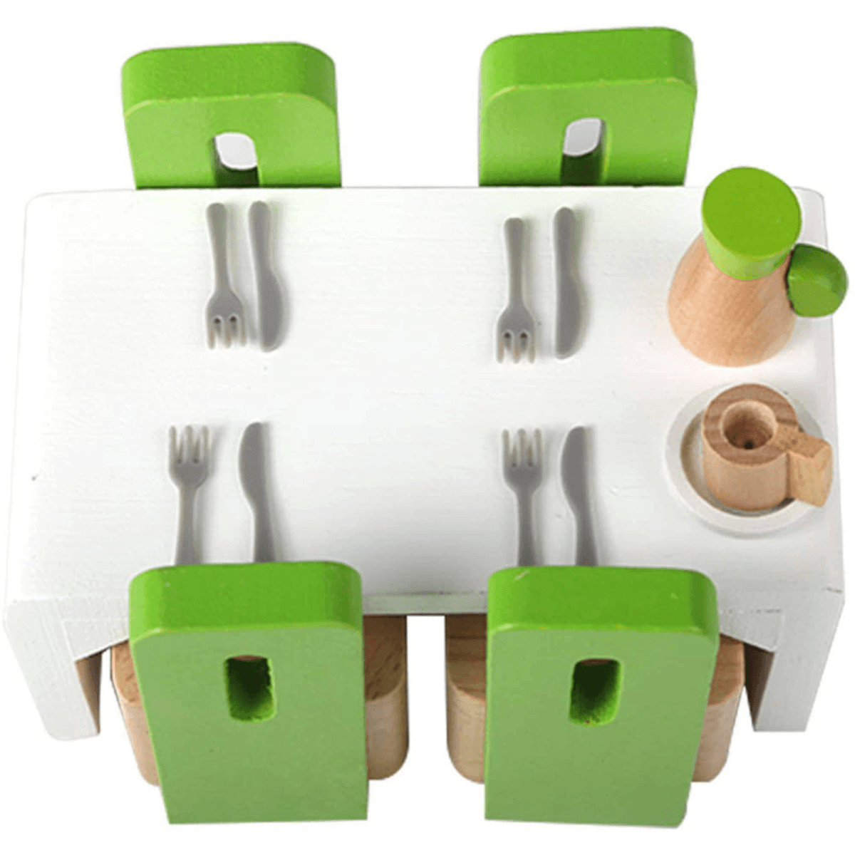 Mesa de juguete de madera blanca con cuatro sillas verdes, cubiertos y jarra desde arriba.