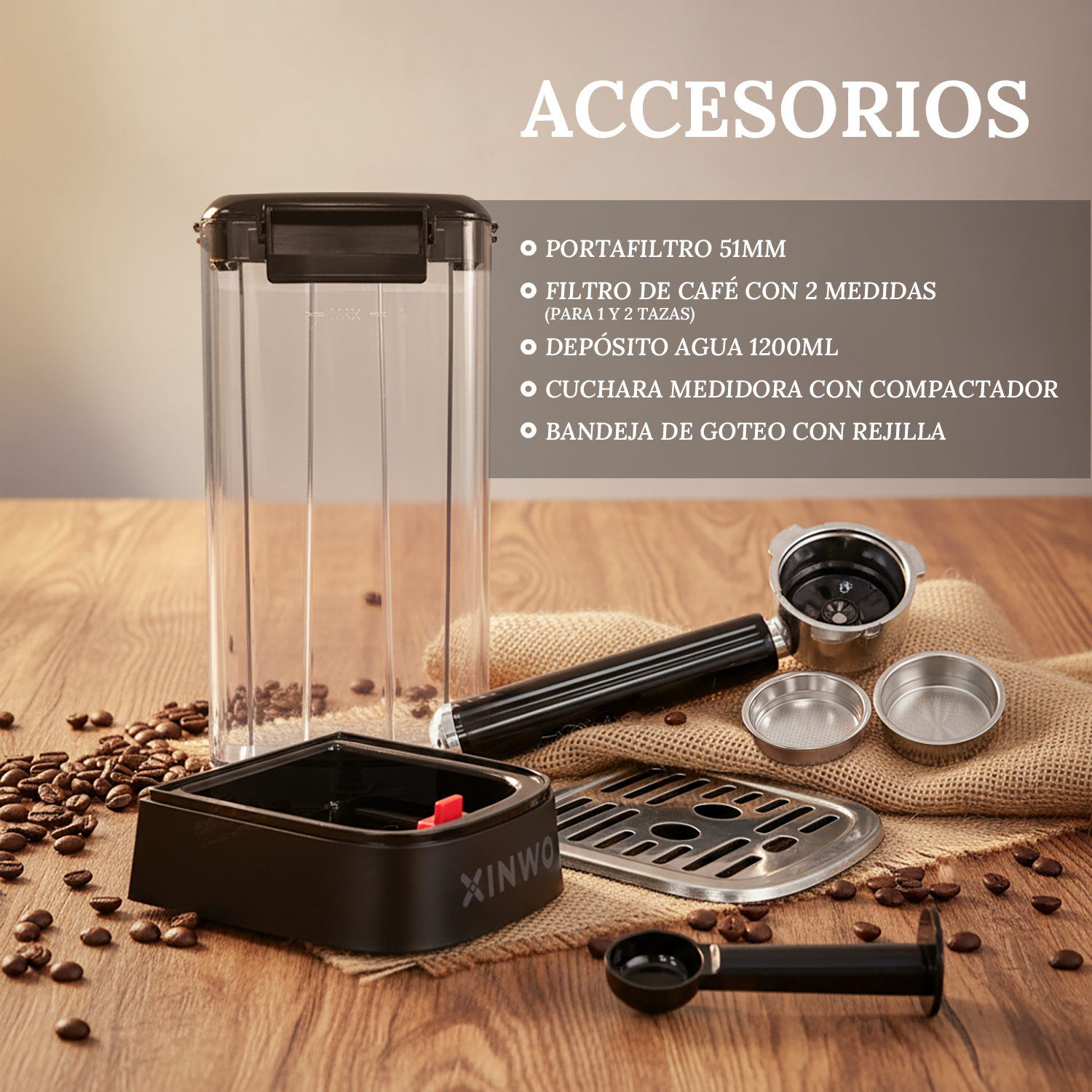 Accesorios de cafetera en madera: depósito, portafiltro, filtros, cuchara y bandeja.