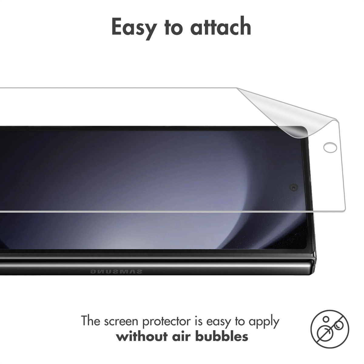 Een heldere schermprotector wordt aangebracht op een zwarte smartphone.