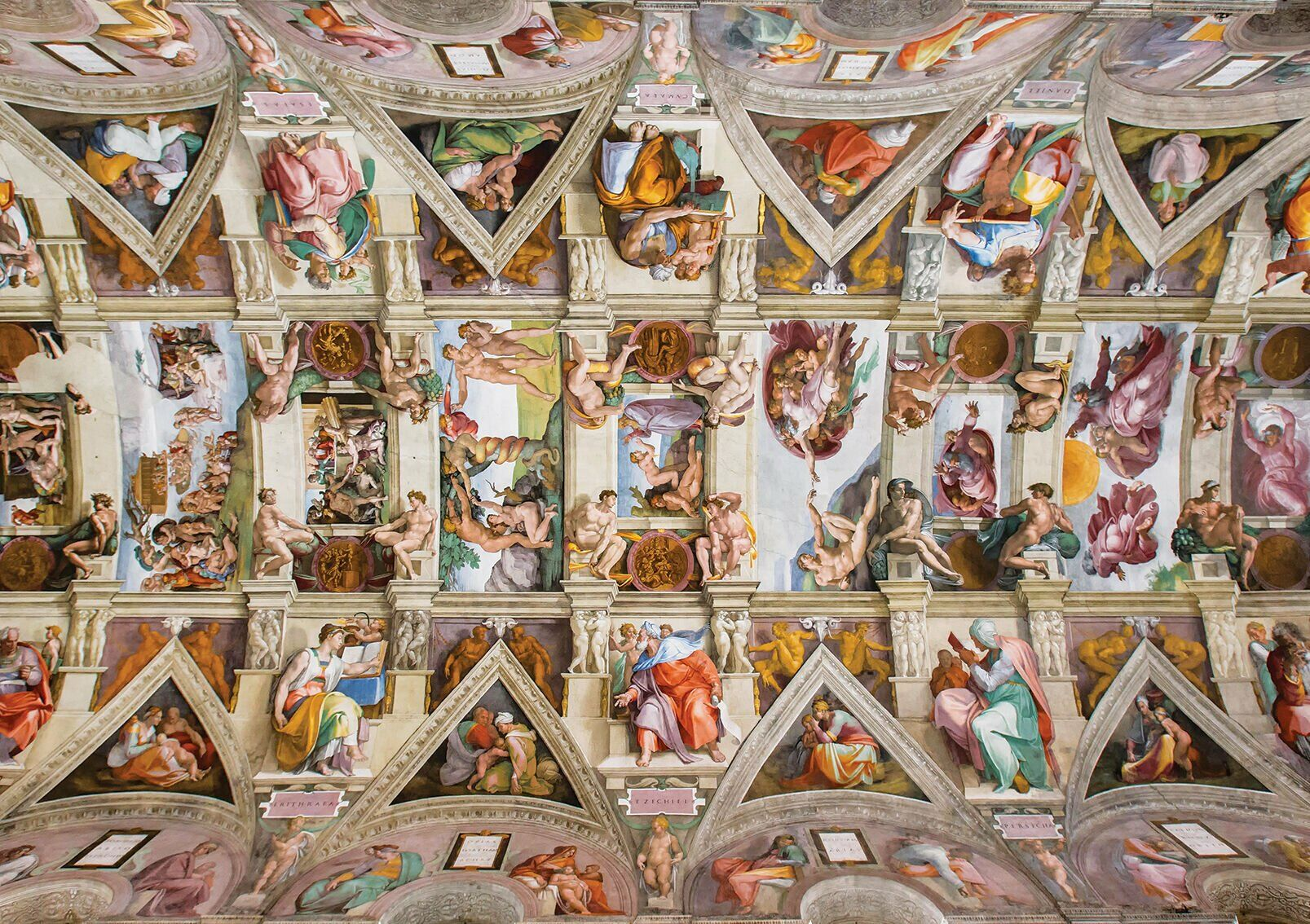Michelangelo'nun çeşitli sahneler içeren Sistina Şapeli tavan freski.