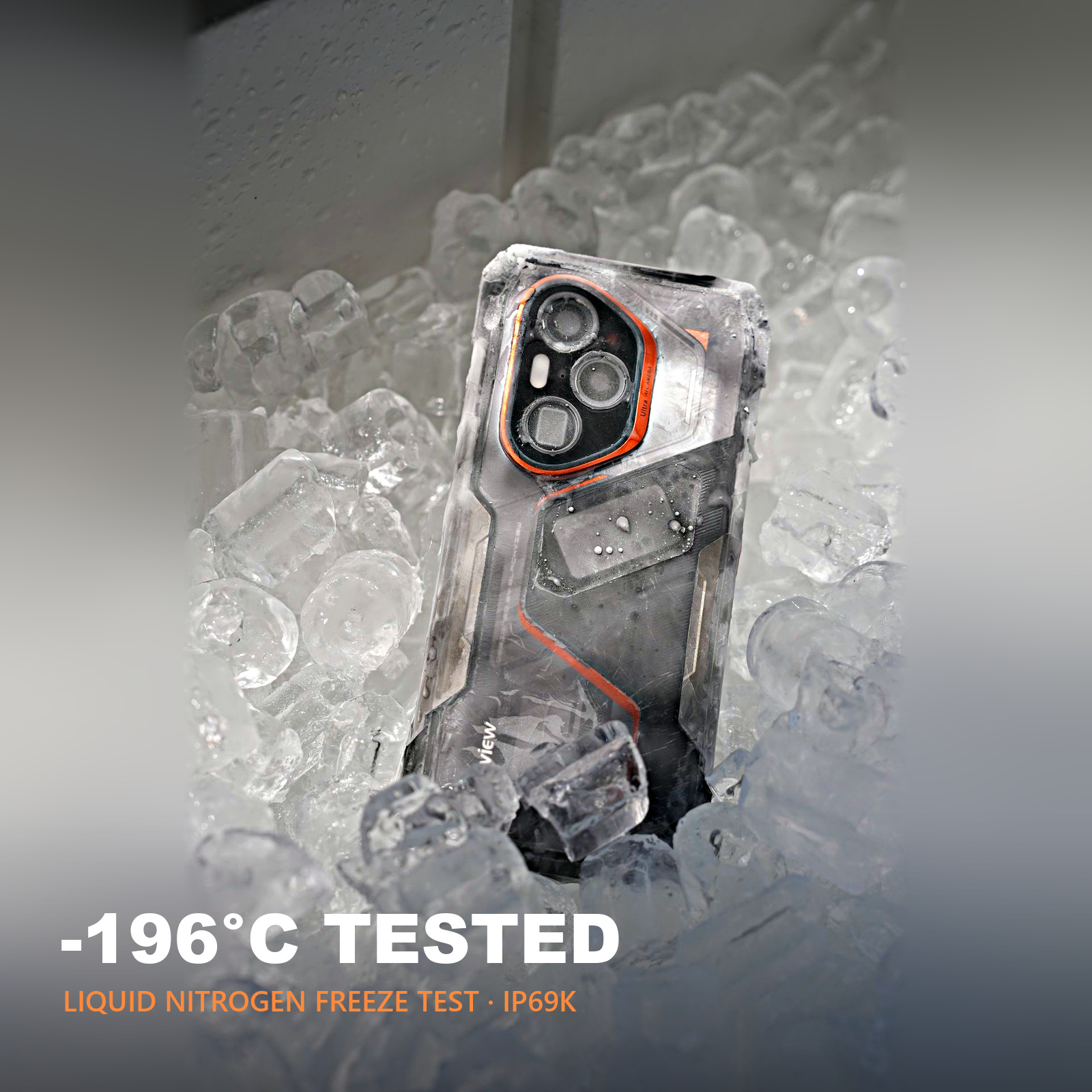 Un smartphone resistente incrustado en hielo para la prueba de congelación con nitrógeno líquido a -196 °C.