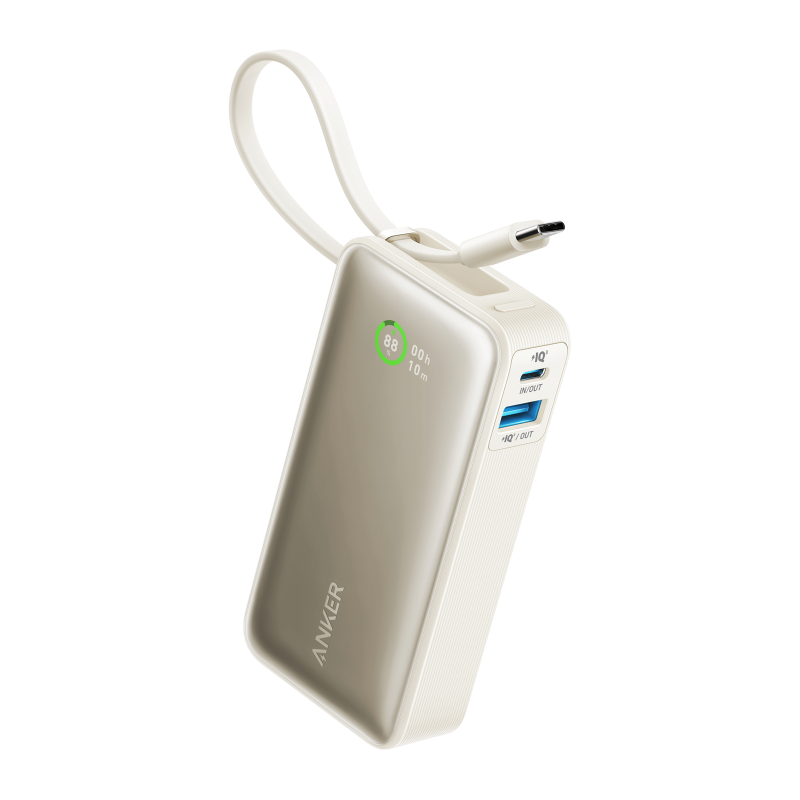 Beigefarbene Anker Powerbank mit Schlaufe und integriertem USB-C-Kabel, zeigt 88 % Akku auf weißem Hintergrund.