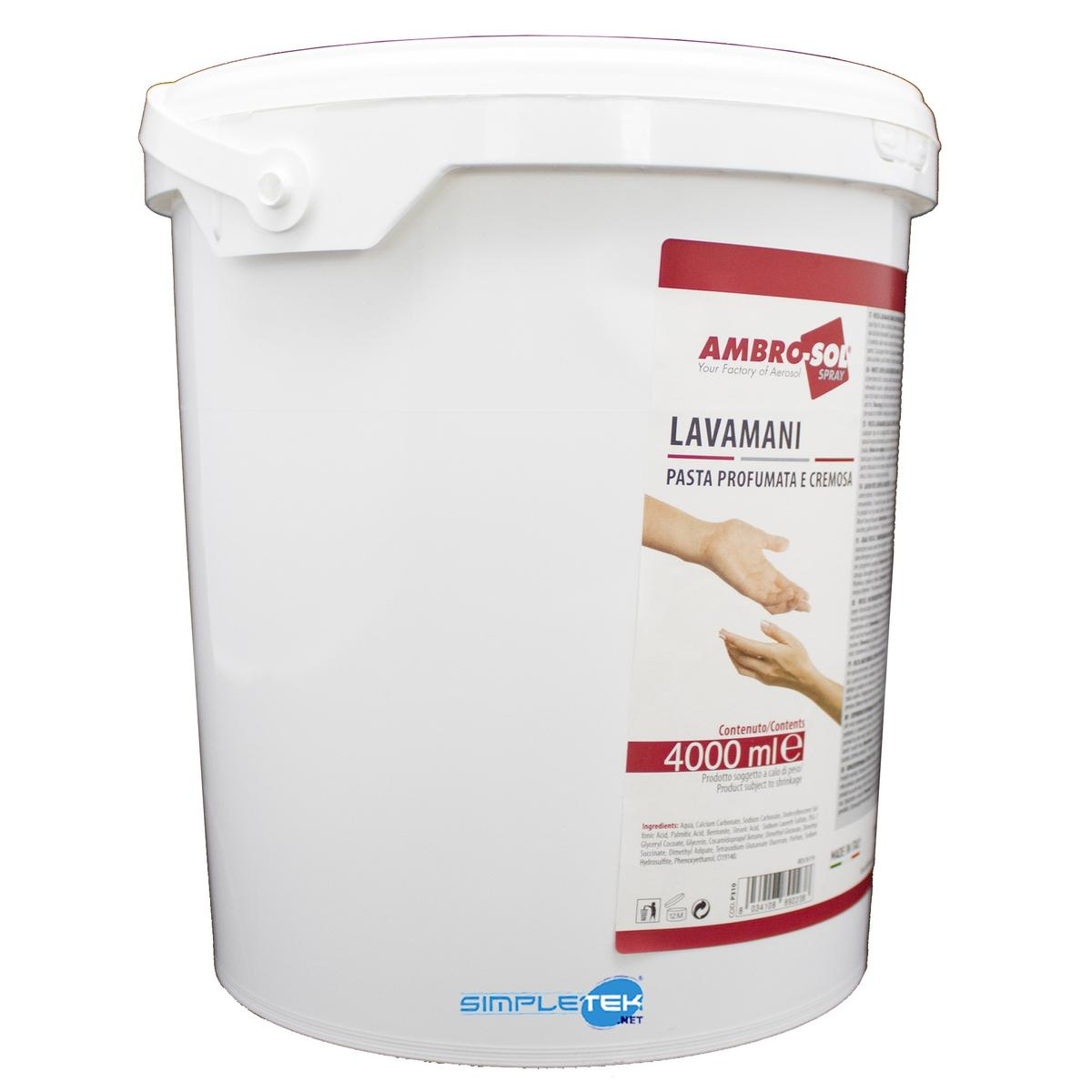 Un secchio bianco di pasta lavamani con etichetta rossa e grafica di mani su sfondo bianco.