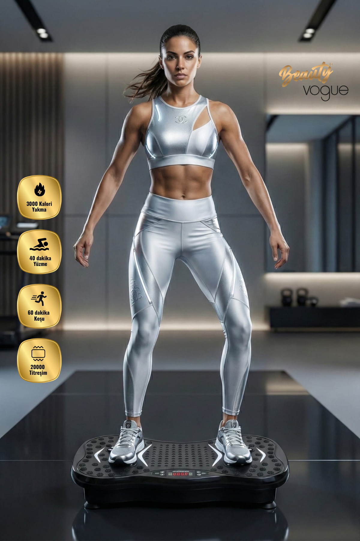 Gümüş spor kıyafetli fit bir kadın, modern bir spor salonunda siyah titreşimli egzersiz platformunda duruyor.