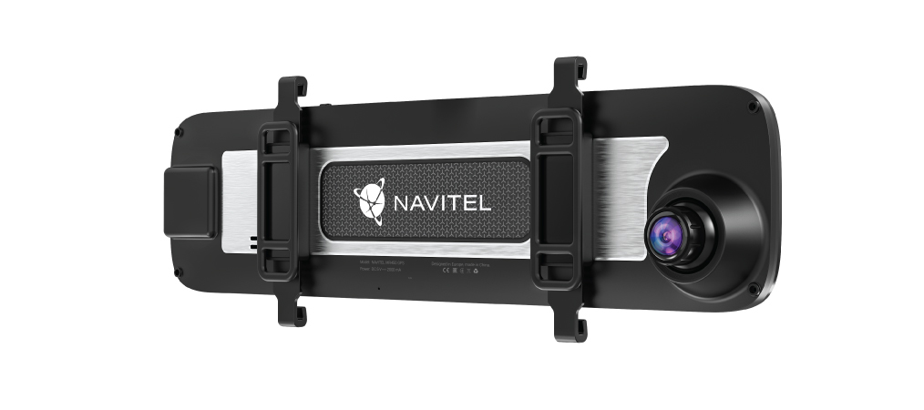 Eine schwarze Navitel Rückspiegel-Dashcam mit Befestigungsgurten und Kameraobjektiv rechts.