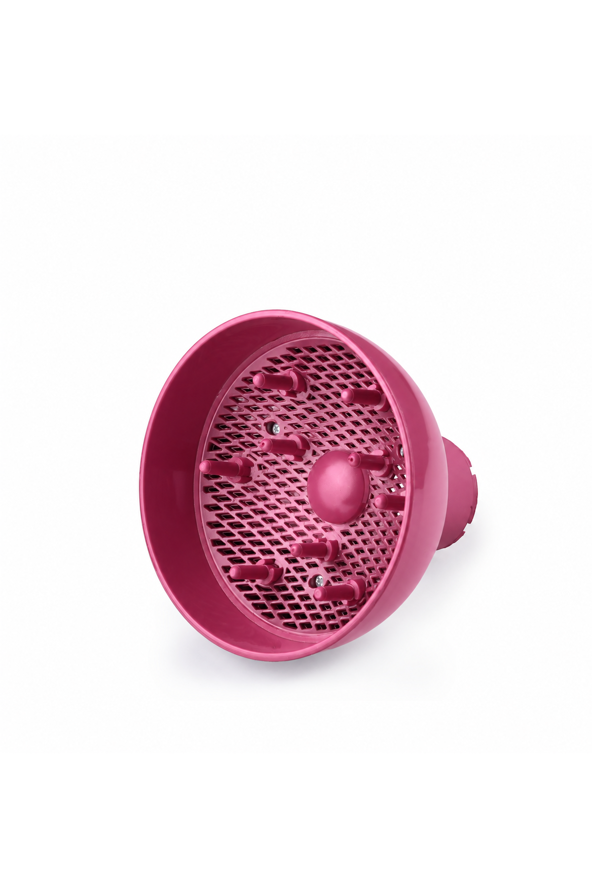 Beyaz arka planda çıkıntılı ve ızgaralı pembe saç kurutma makinesi difüzörü.