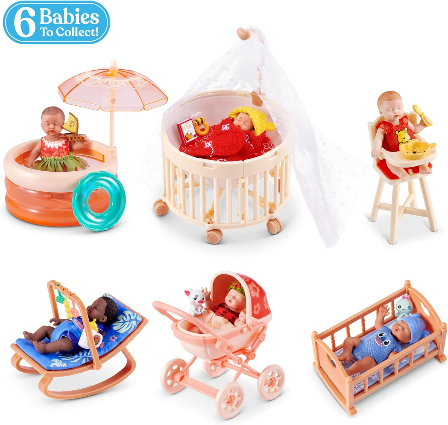 Sechs Babypuppen mit Zubehör wie einem Pool, einer Wiege, einem Hochstuhl, einer Wippe und einem Kinderwagen.