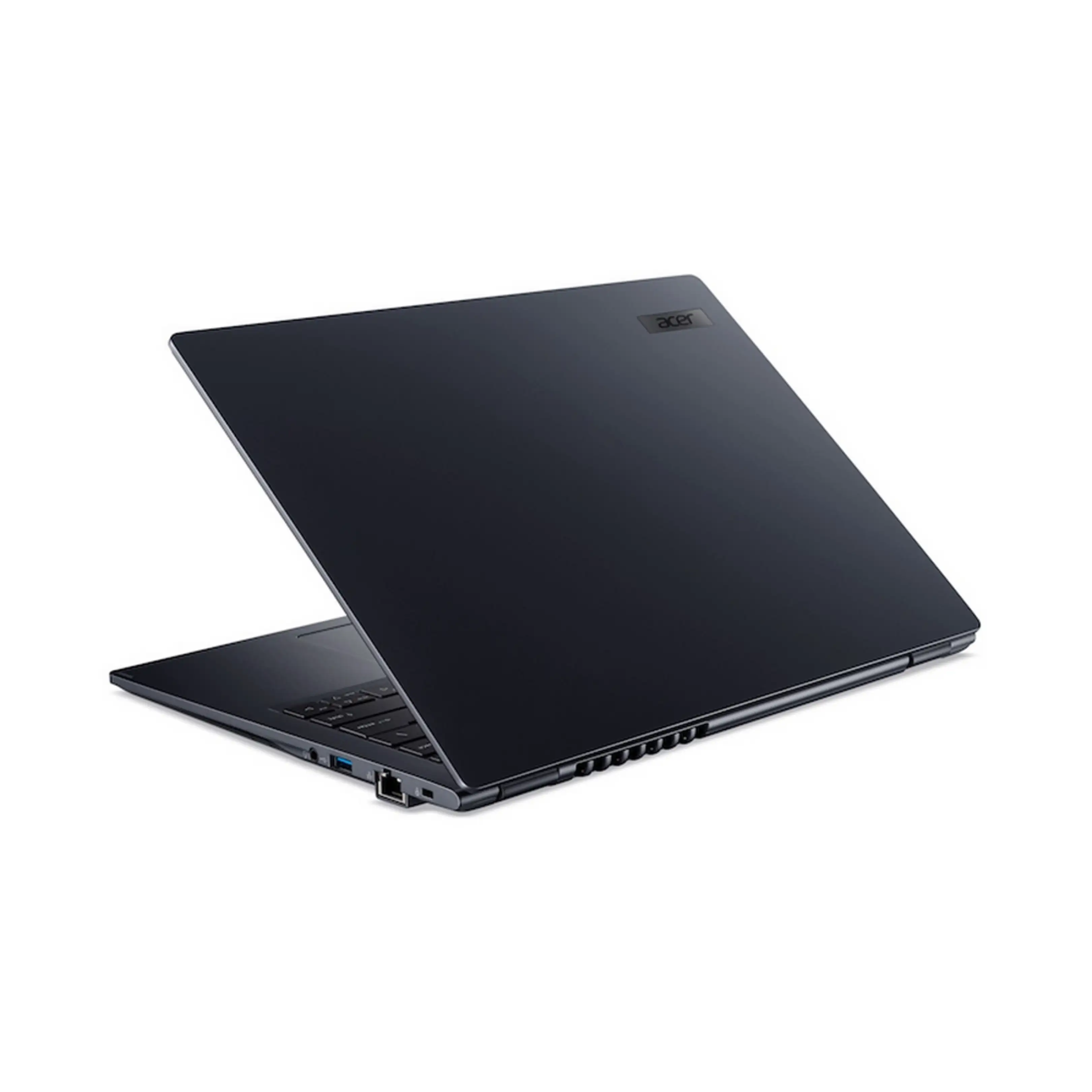 Un laptop Acer nero chiuso si trova su una superficie bianca con porte visibili sul lato.