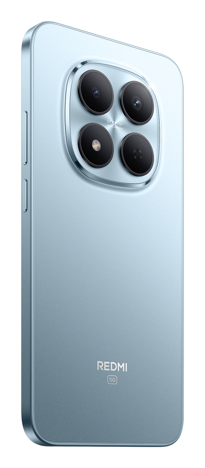 Tył jasnoniebieskiego smartfona Redmi 5G z czterema obiektywami w kwadratowym module.
