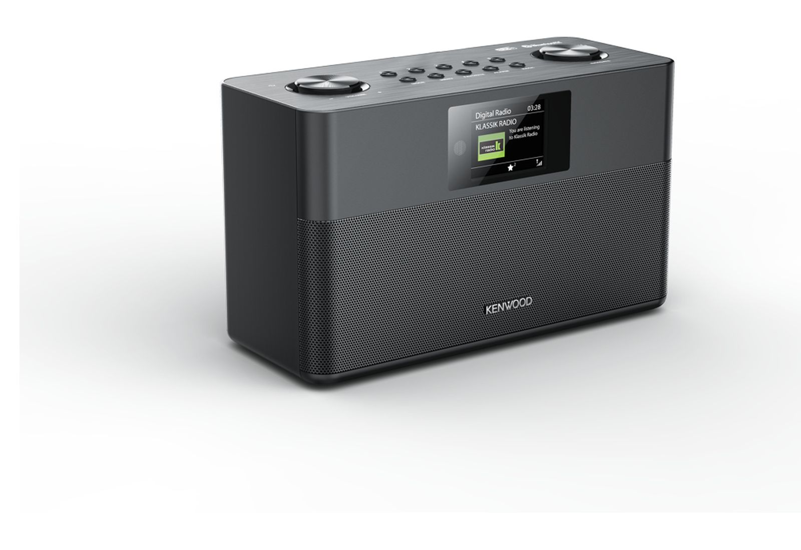 Una radio digitale Kenwood nera con display e manopole argento su sfondo bianco.