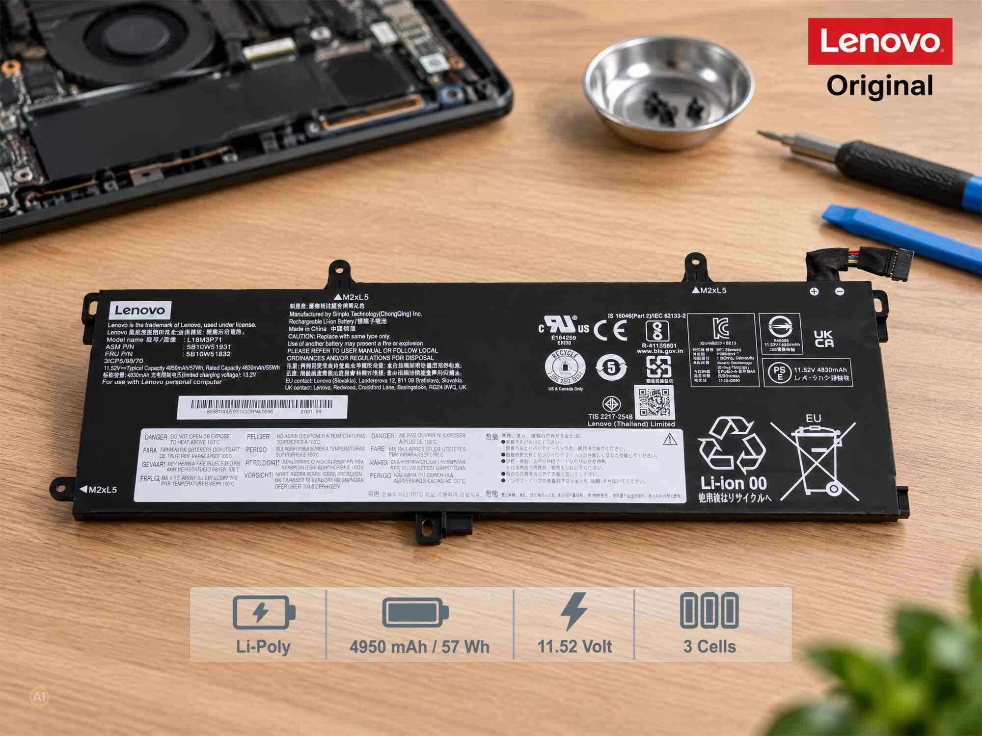 Lenovo Original Laptop-Akku mit technischen Daten und Sicherheitshinweisen auf schwarzem Hintergrund.