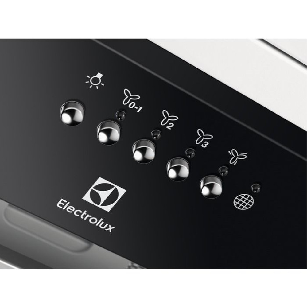 Panel sterowania czarnego okapu kuchennego Electrolux ze srebrnymi przyciskami i ikonami.