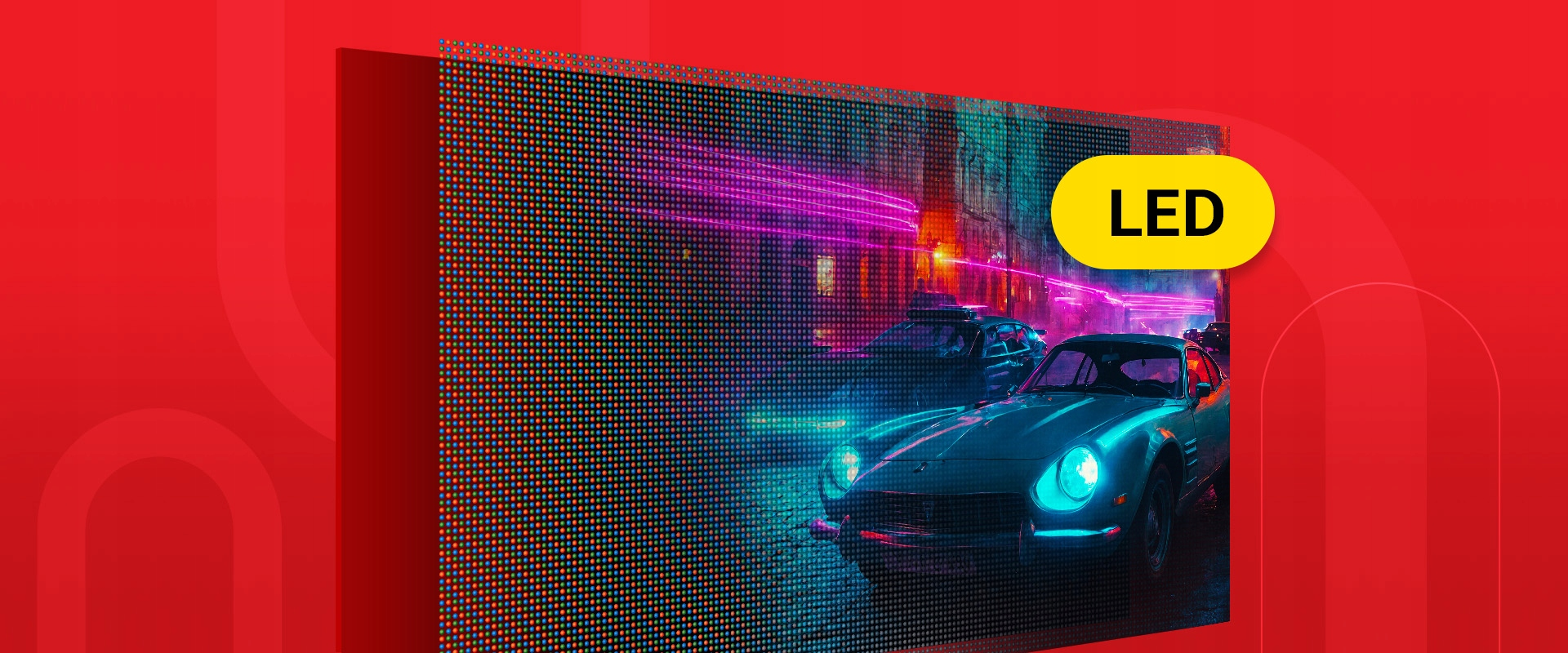 Duży ekran LED przedstawia cyberpunkową scenę uliczną z samochodami na czerwonym tle.