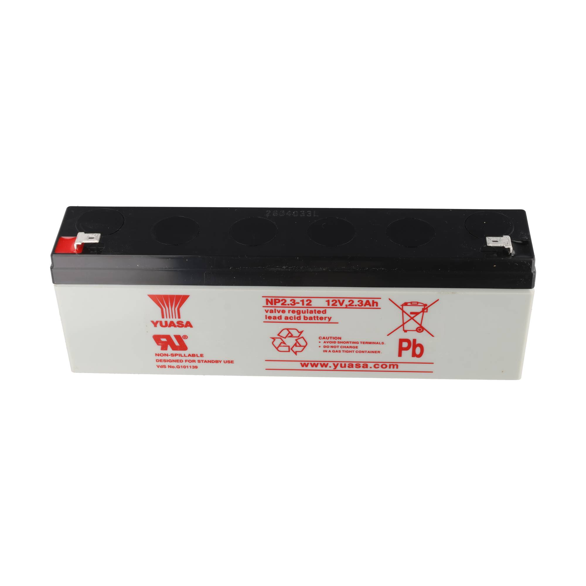 Eine rechteckige Yuasa 12V 2,3Ah Blei-Säure-Batterie mit weißem Gehäuse, schwarzem Deckel und Metallklemmen.