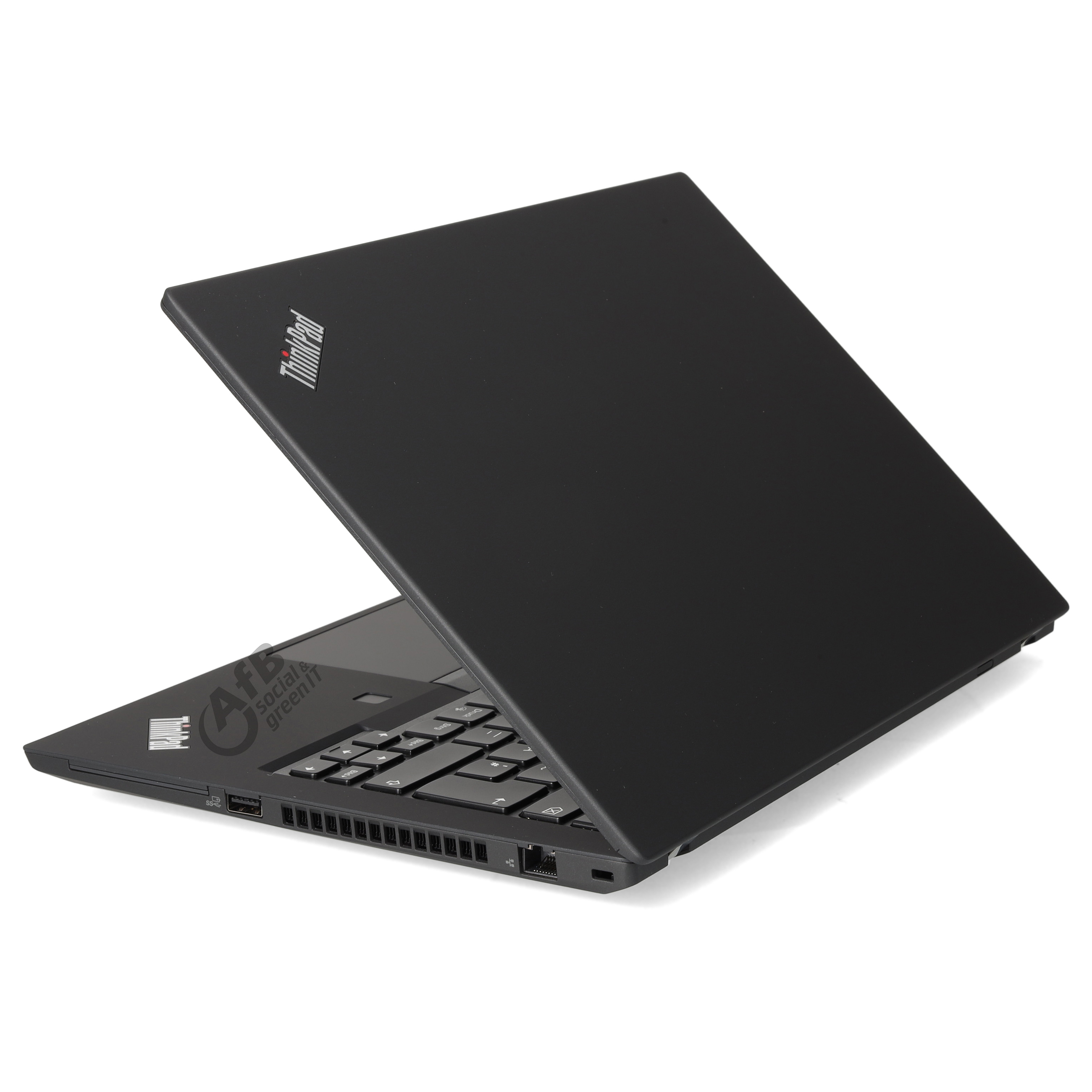 Ein schwarzer Lenovo ThinkPad Laptop auf einer weißer Oberfläche, leicht geöffnet, mit sichtbarer Tastatur.
