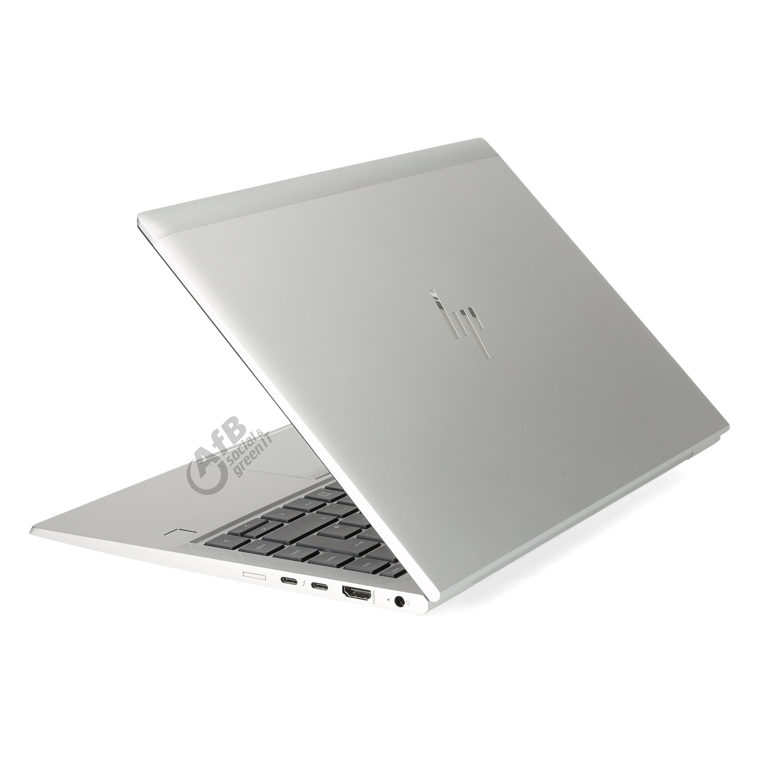 Silberner Laptop im Halbprofil auf weißem Hintergrund, mit HP-Logo auf dem Deckel und seitlichen Anschlüssen.