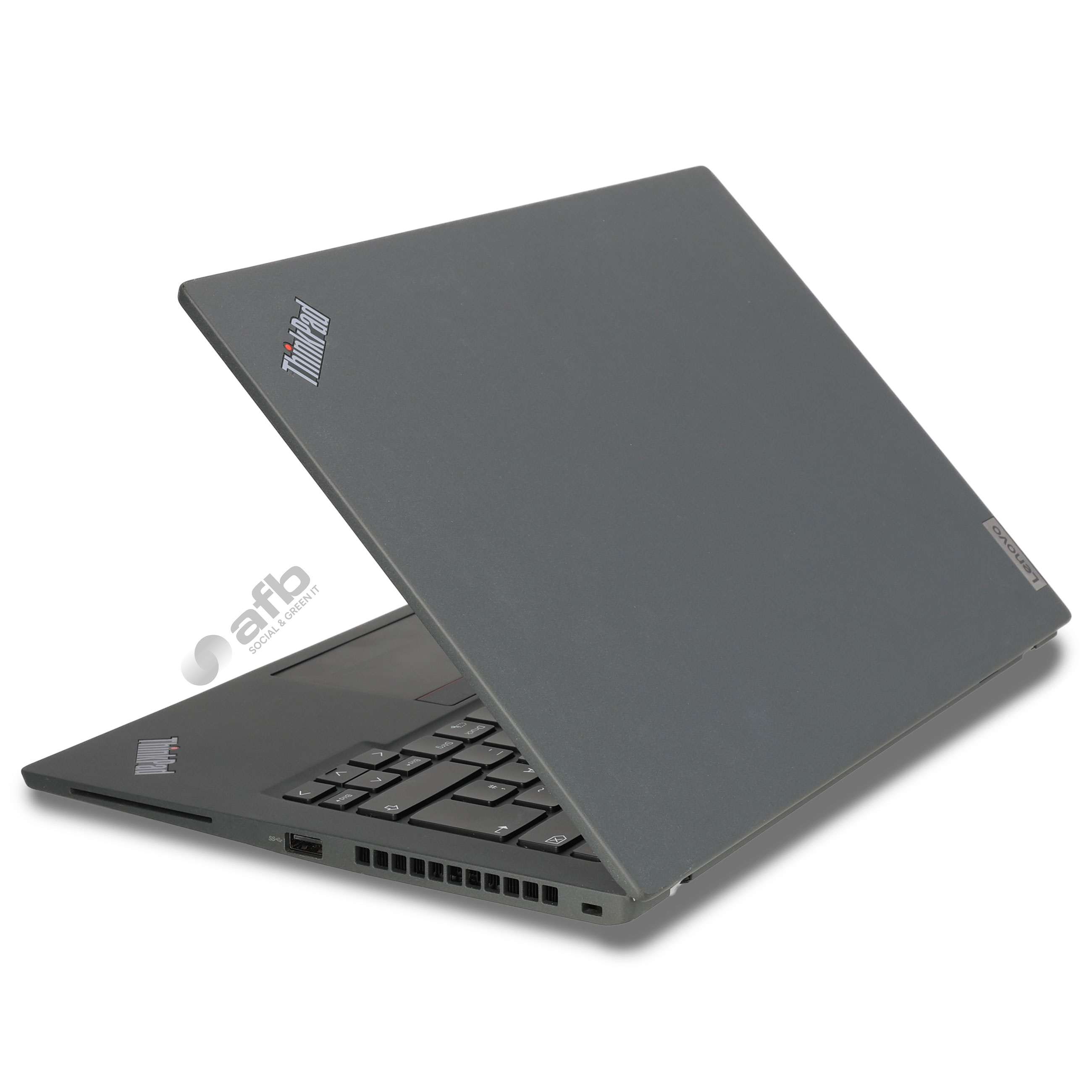 Ein grauer Lenovo ThinkPad Laptop ist leicht geöffnet auf einer weißen Oberfläche platziert.