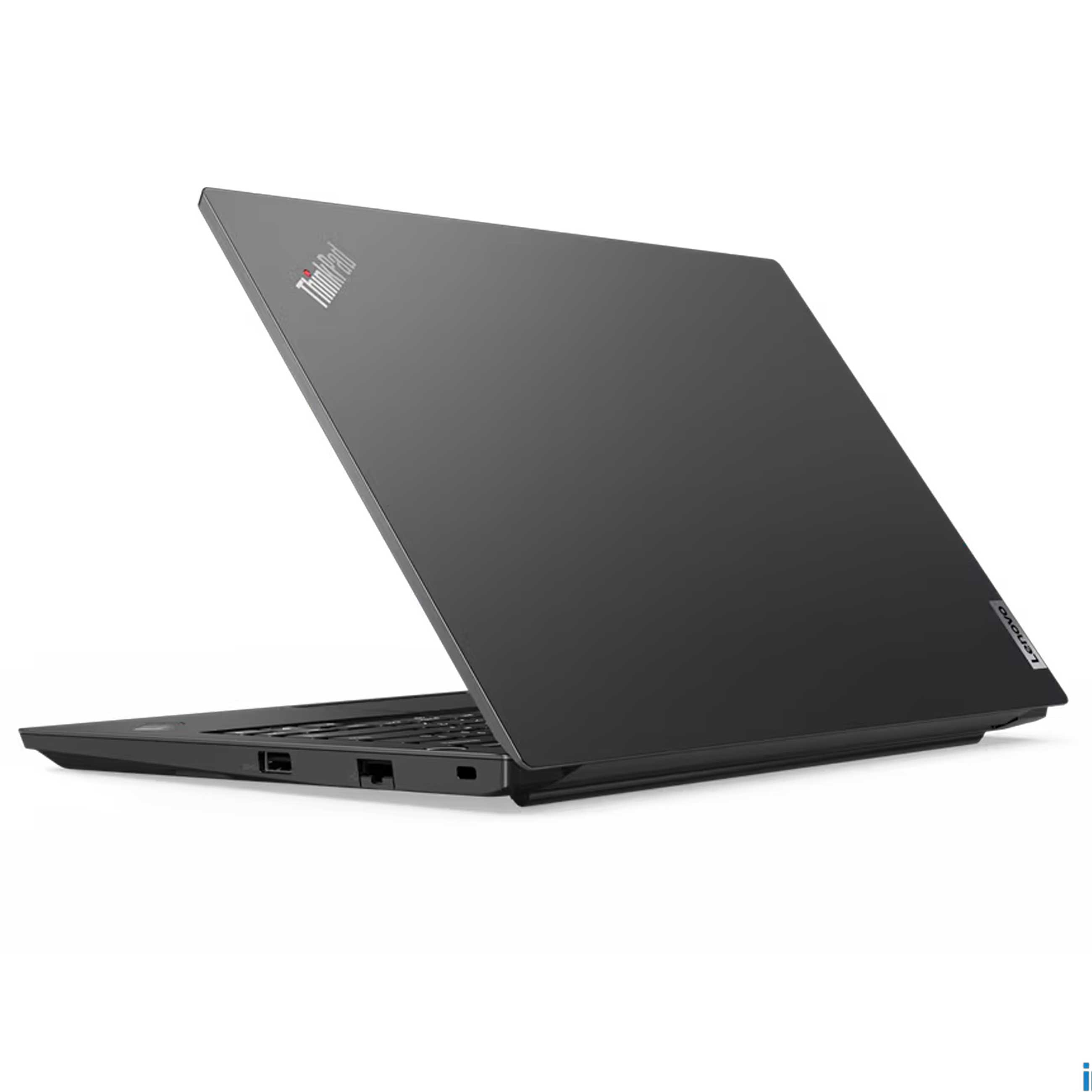 Ein geschlossener, dunkelgrauer Lenovo ThinkPad Laptop auf weißem Hintergrund, von schräg hinten betrachtet.