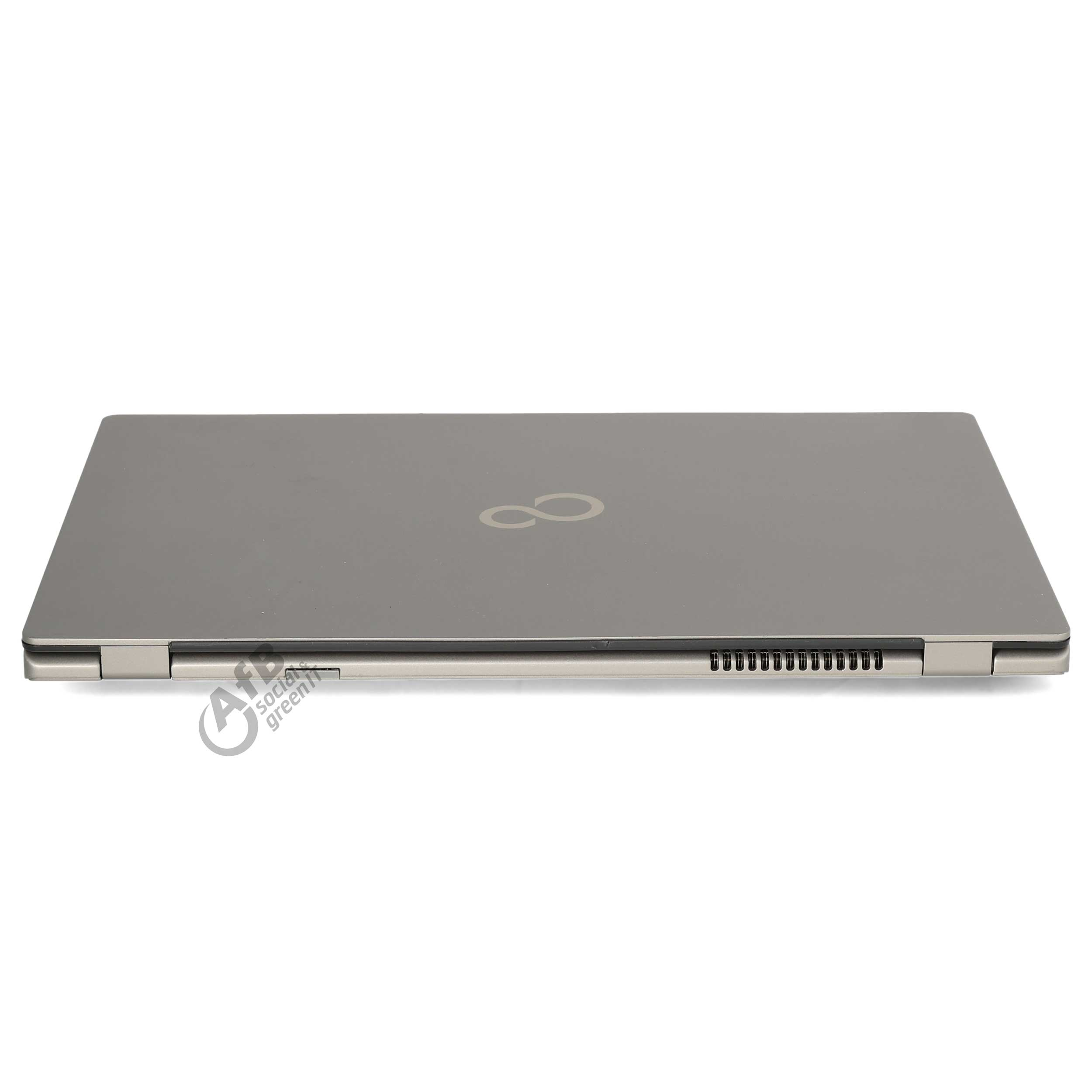 Geschlossener grauer Laptop von der Scharnierseite auf weißem Hintergrund mit Logo auf dem Deckel.
