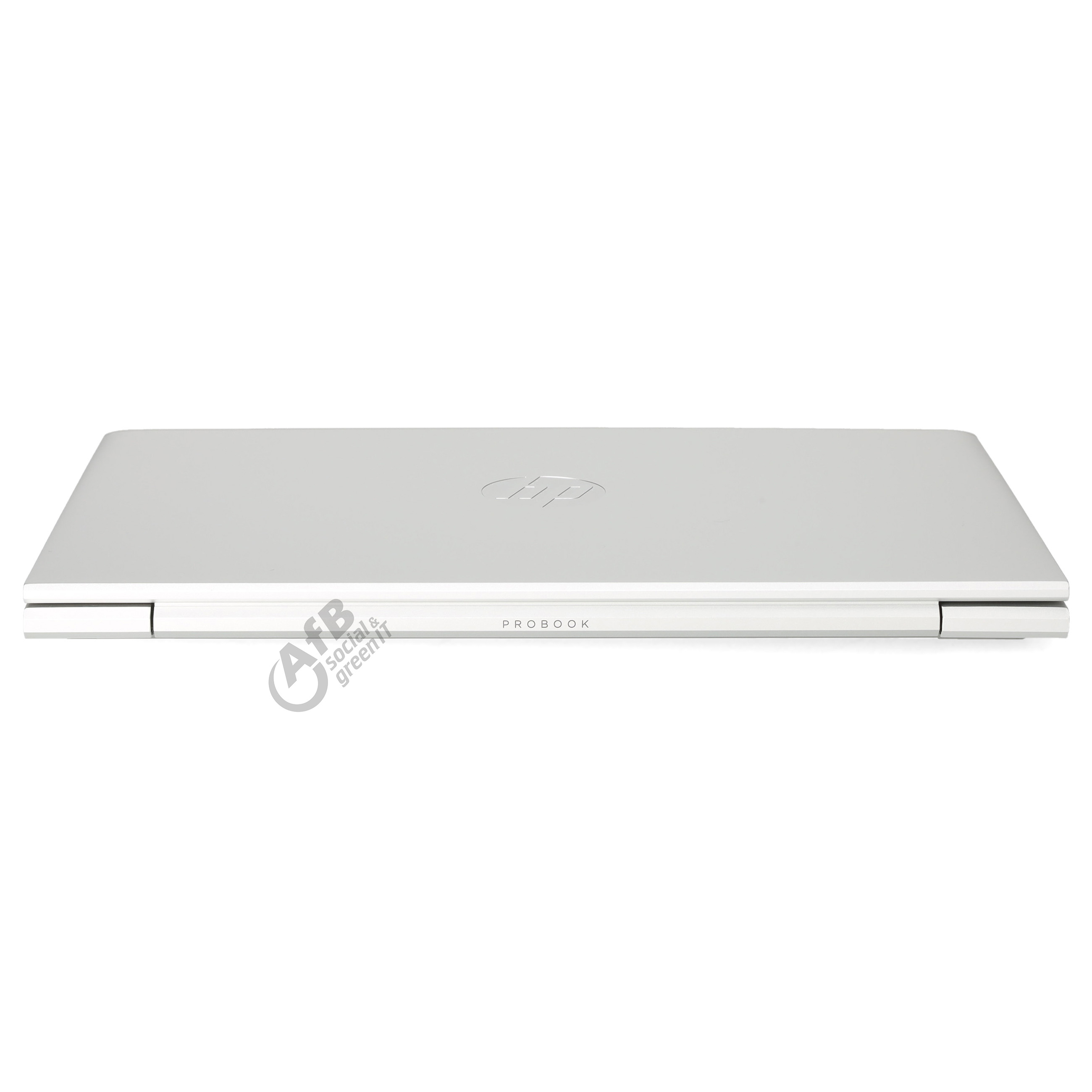 Geschlossener silberner HP ProBook Laptop von vorne mit einem HP Logo und einem Logo auf der Unterseite auf weißem Grund.