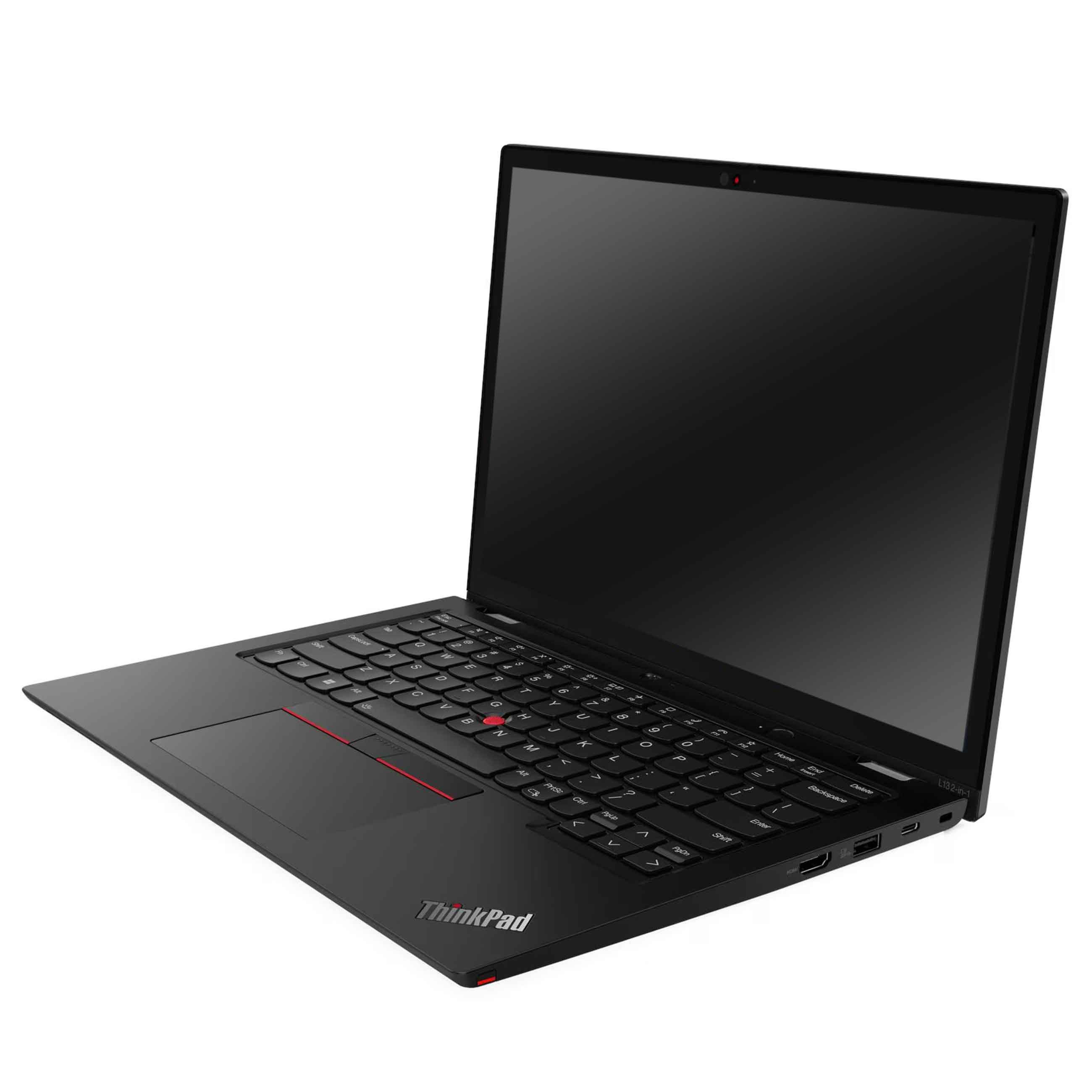 Ein schwarzer ThinkPad-Laptop steht offen auf weißem Hintergrund mit schwarzem Bildschirm und rotem TrackPoint.