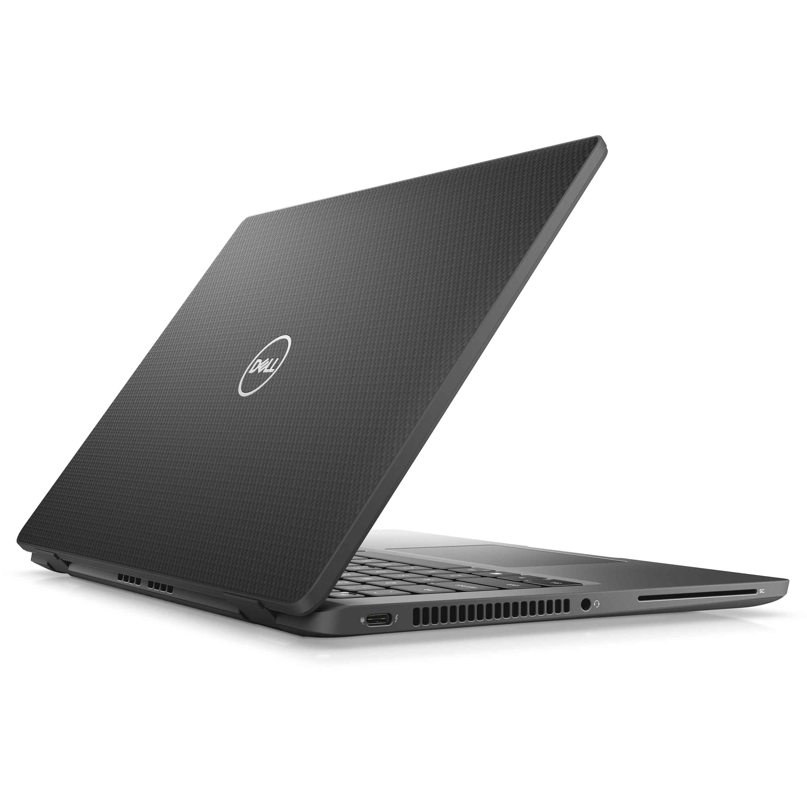 Ein geschlossener schwarzer Dell Laptop auf weißem Hintergrund, seitlich fotografiert.
