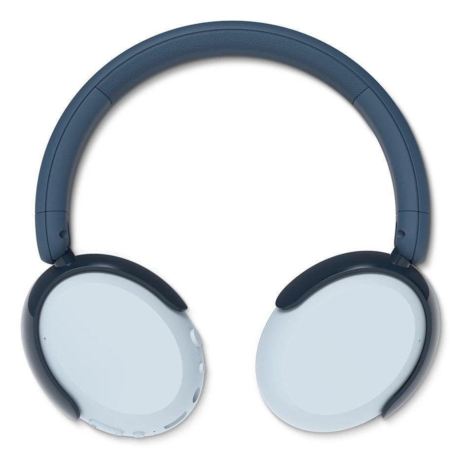 Donkerblauwe over-ear hoofdtelefoon met lichtblauwe oorkussens op witte achtergrond.
