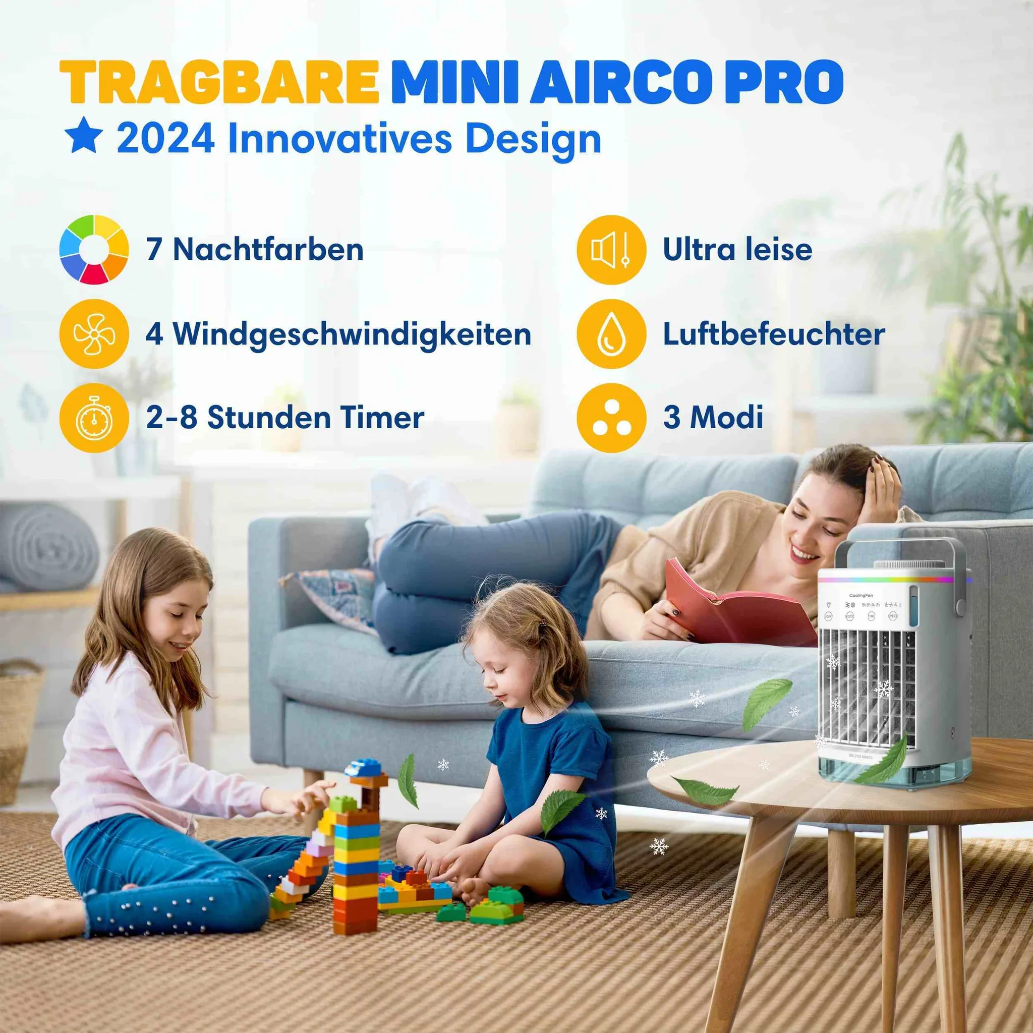 Werbebild für einen tragbaren Mini-Airco Pro mit Kindern, die auf einem Teppich spielen, und einer Frau auf dem Sofa.