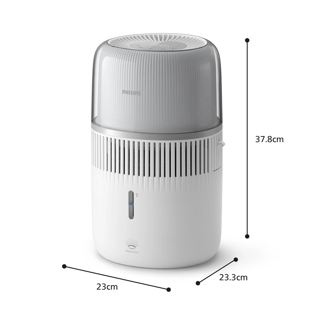 Weißer Philips Luftbefeuchter mit Maßen von 37,8cm Höhe, 23cm Breite und 23,3cm Tiefe auf weißem Hintergrund.