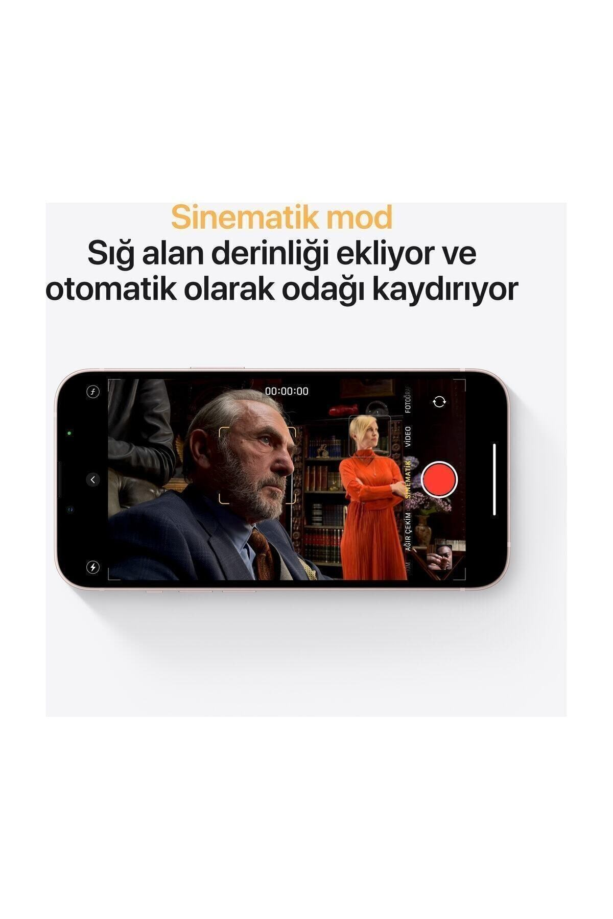 Ein Smartphone zeigt den Kinomodus mit einem Mann im Vordergrund und einer Frau im Hintergrund.
