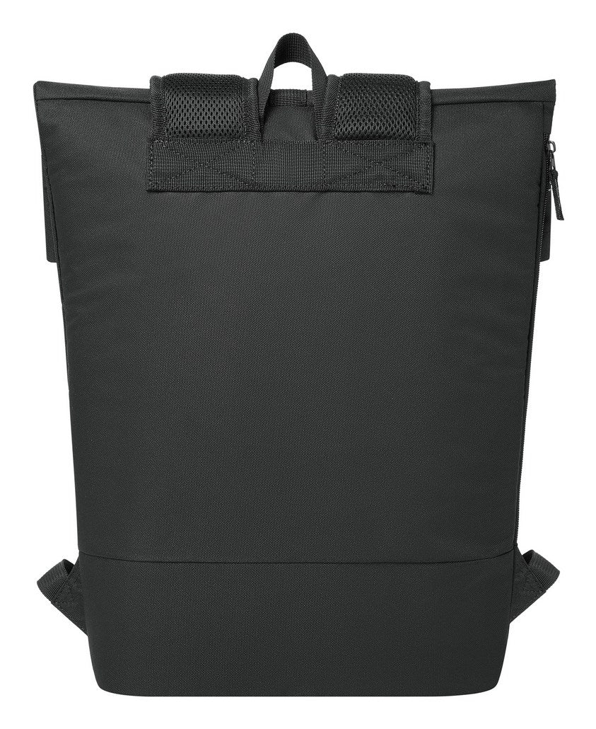 Uno zaino nero con spallacci regolabili su sfondo bianco.