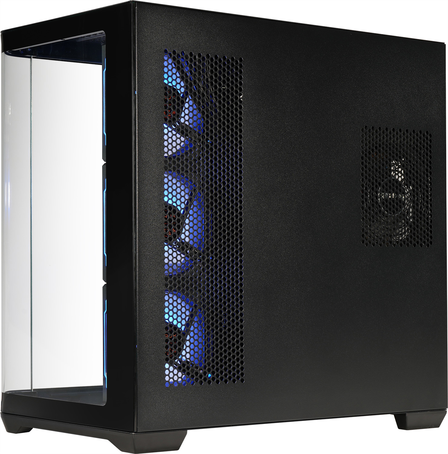 Ein schwarzes PC-Gehäuse mit Glasfront, Mesh-Seitenwand und blau leuchtenden Lüftern auf weißem Hintergrund.