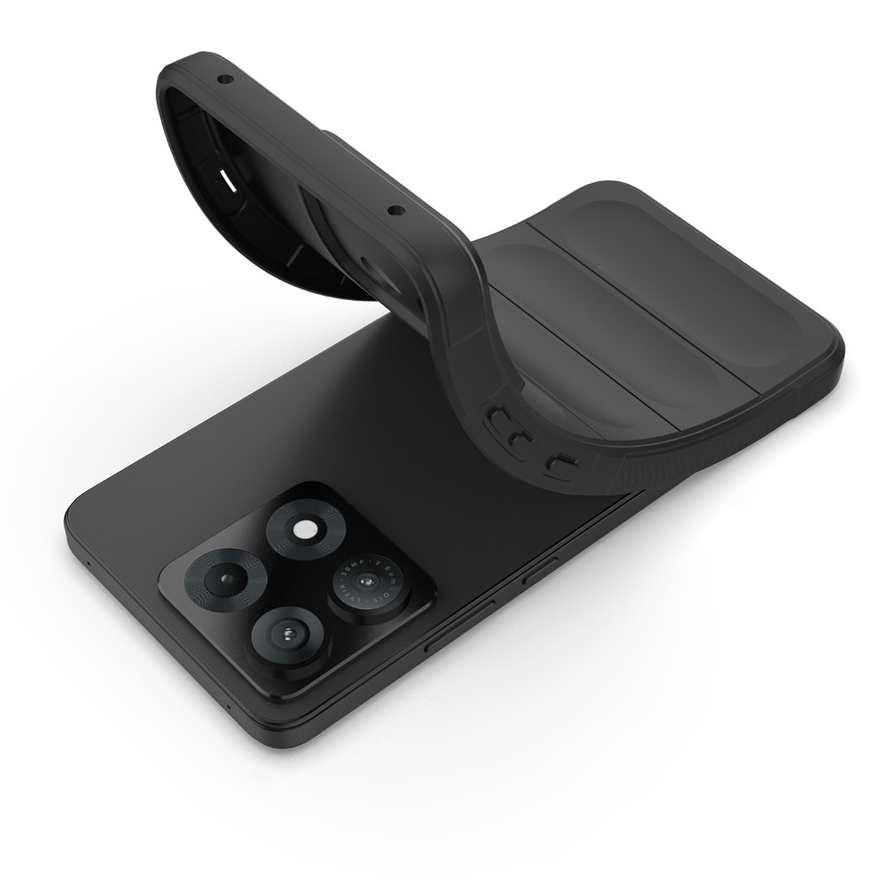 Ein schwarzes Smartphone mit vier Kameralinsen wird teilweise in eine schwarze Schutzhülle gesteckt.