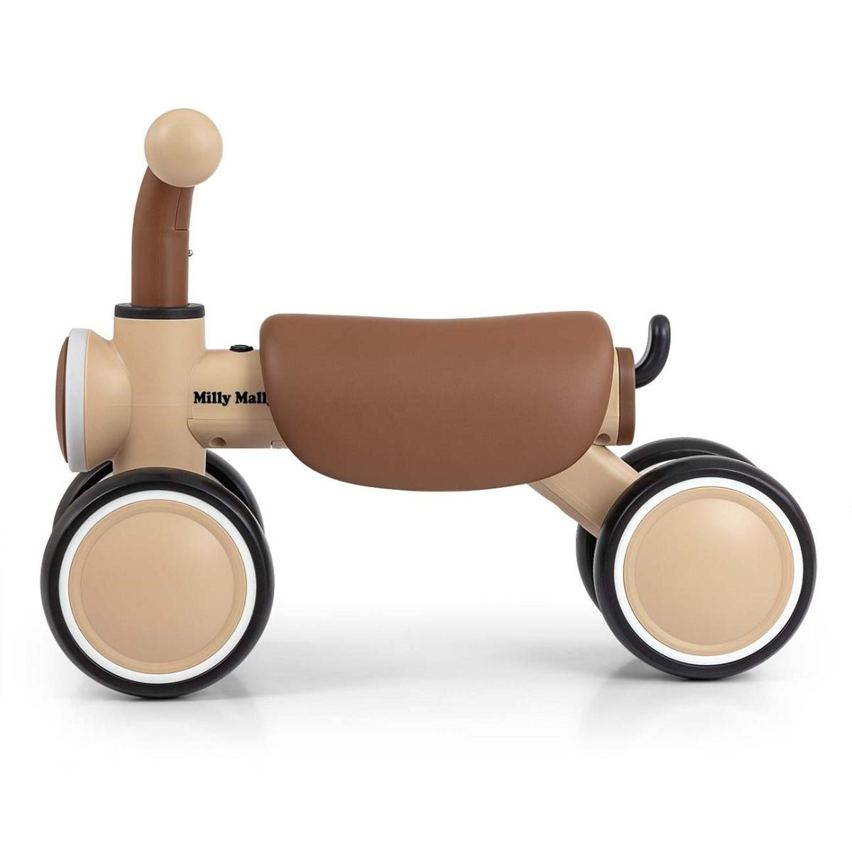Ein beiger Kleinkinder-Laufzeltroller mit braunem Sitz und vier großen Rädern auf weißem Hintergrund.