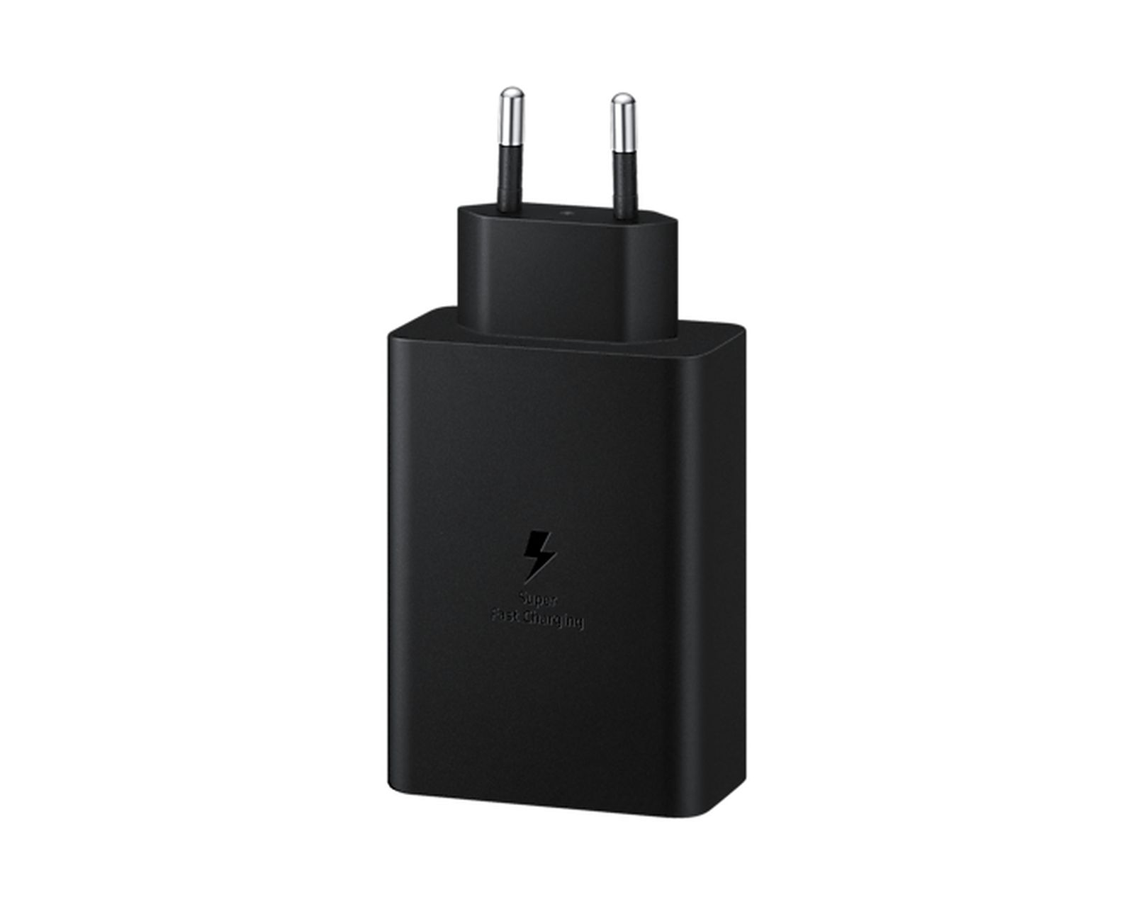 Ein schwarzes Samsung Super Fast Charging Netzteil mit zwei Steckern auf weißem Hintergrund.